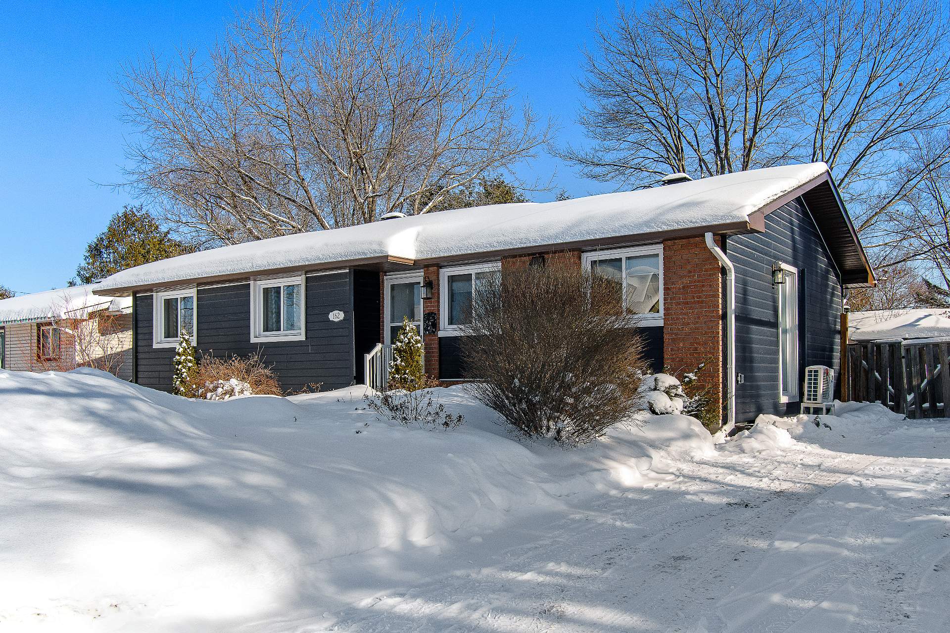 162 Rue Robert-Mongeon 