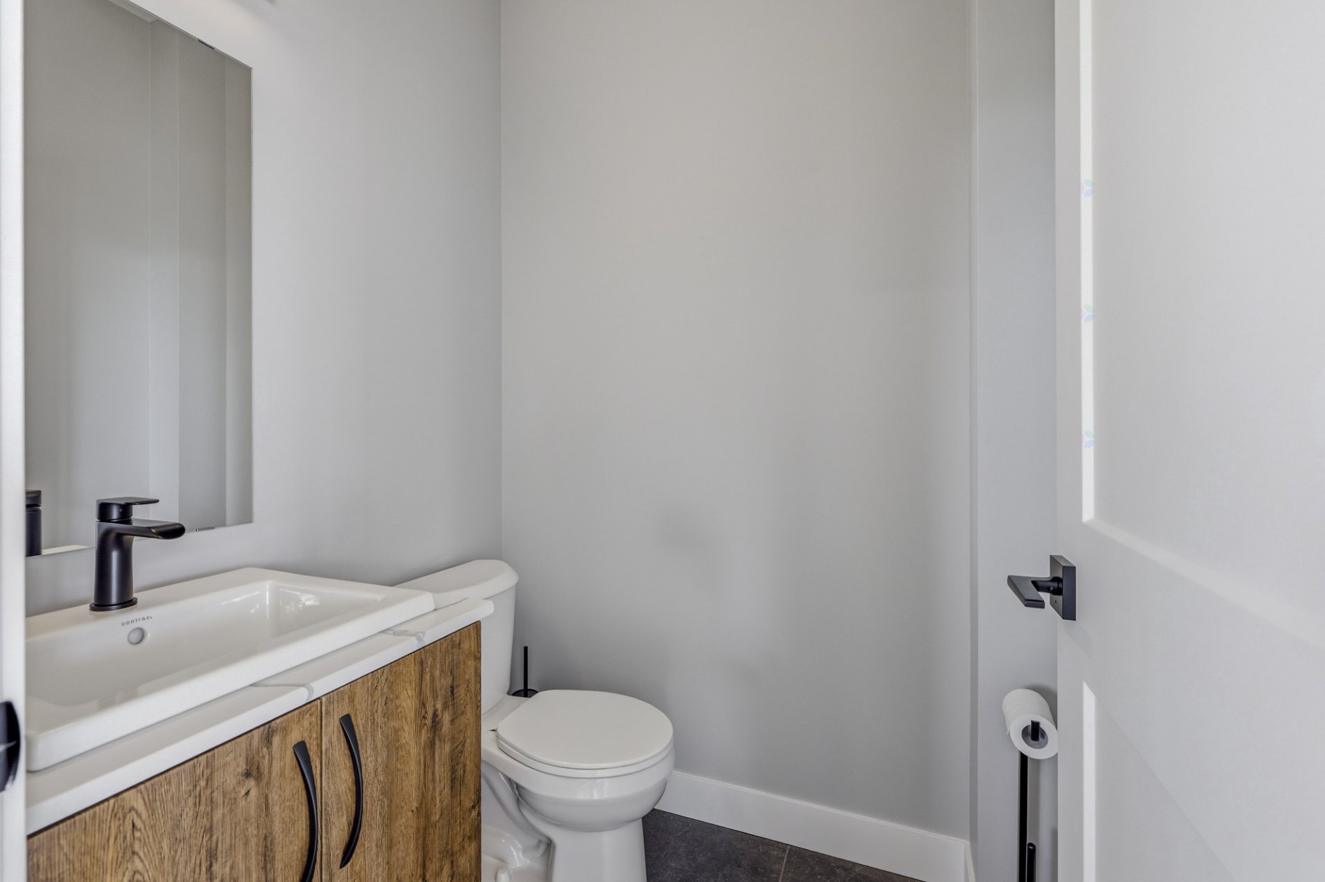 Powder room