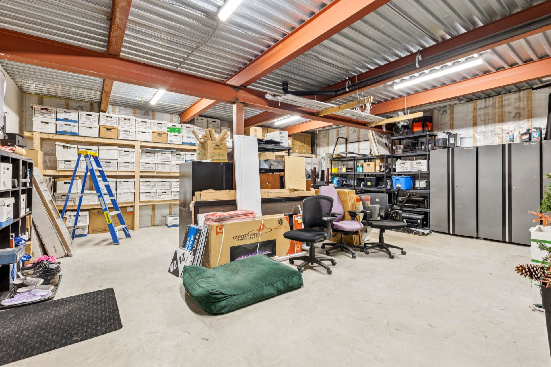 Warehouse - Under the garage