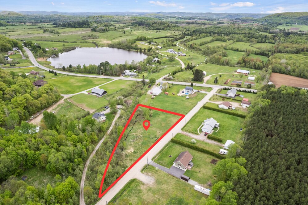 Land/Lot - Approximate lines