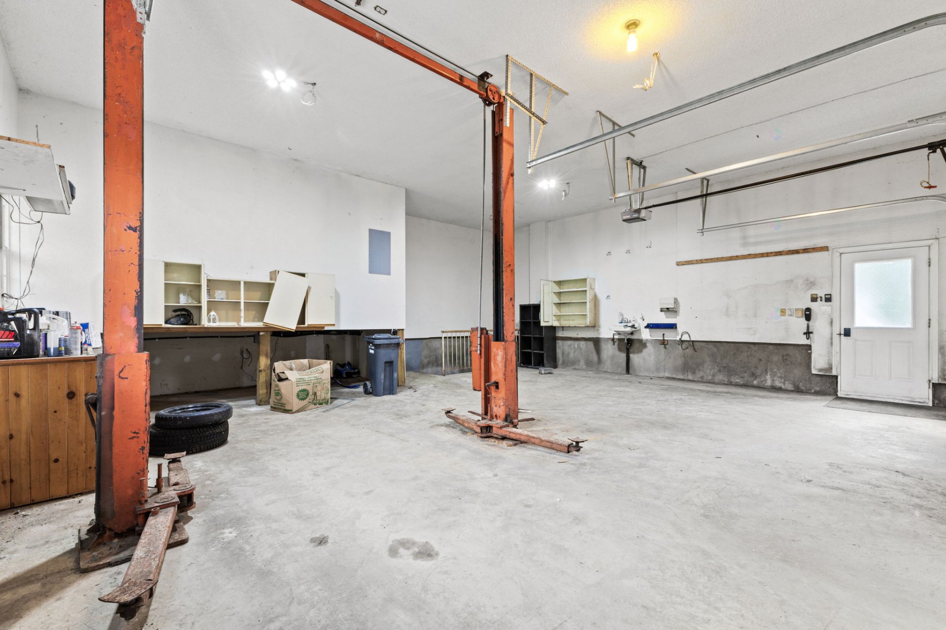 Garage