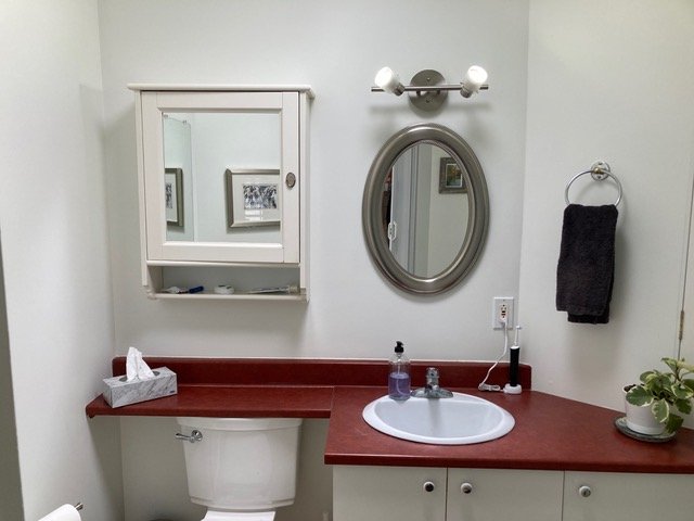 Salle de bains attenante à la CCP