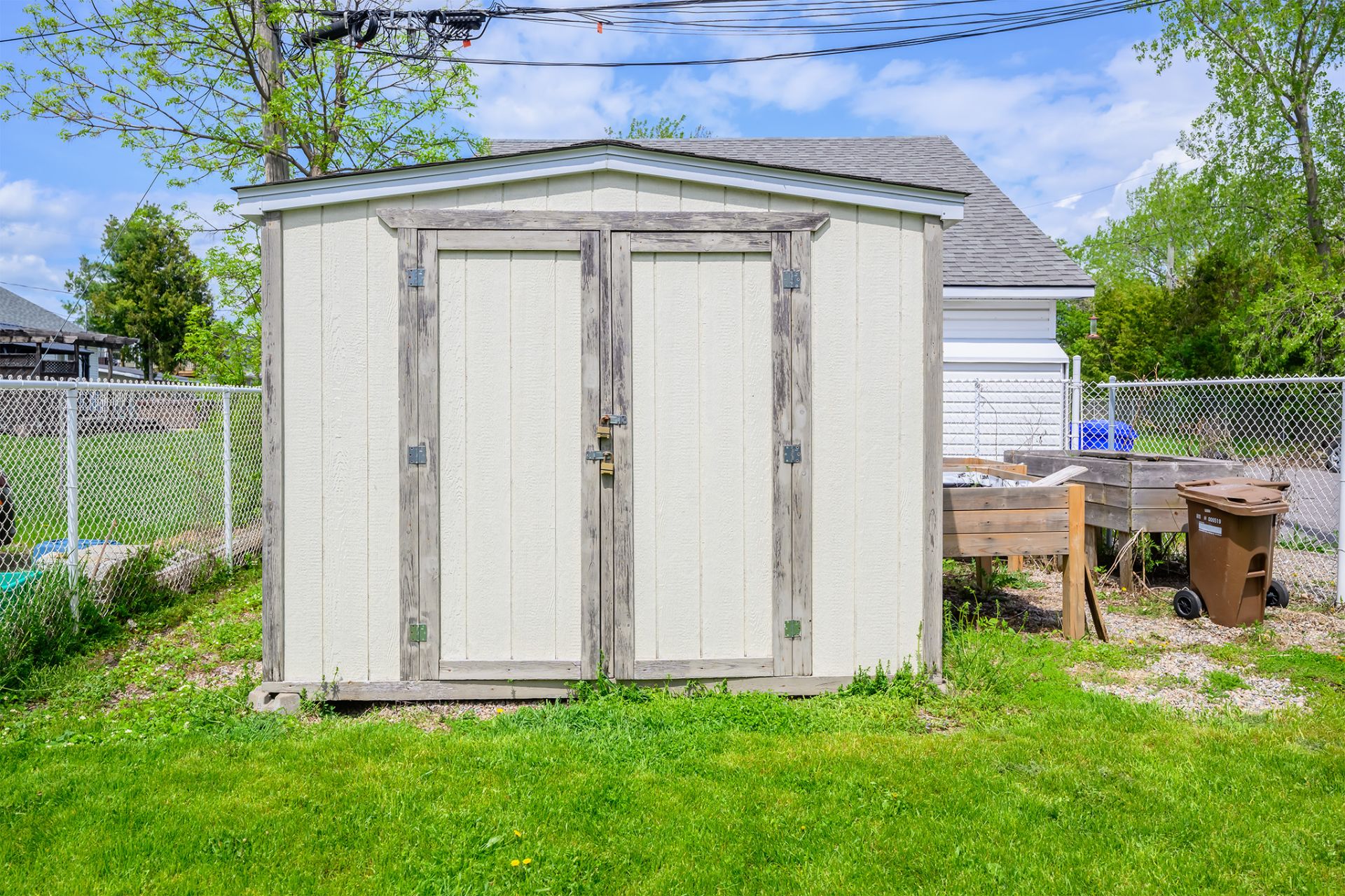 Shed