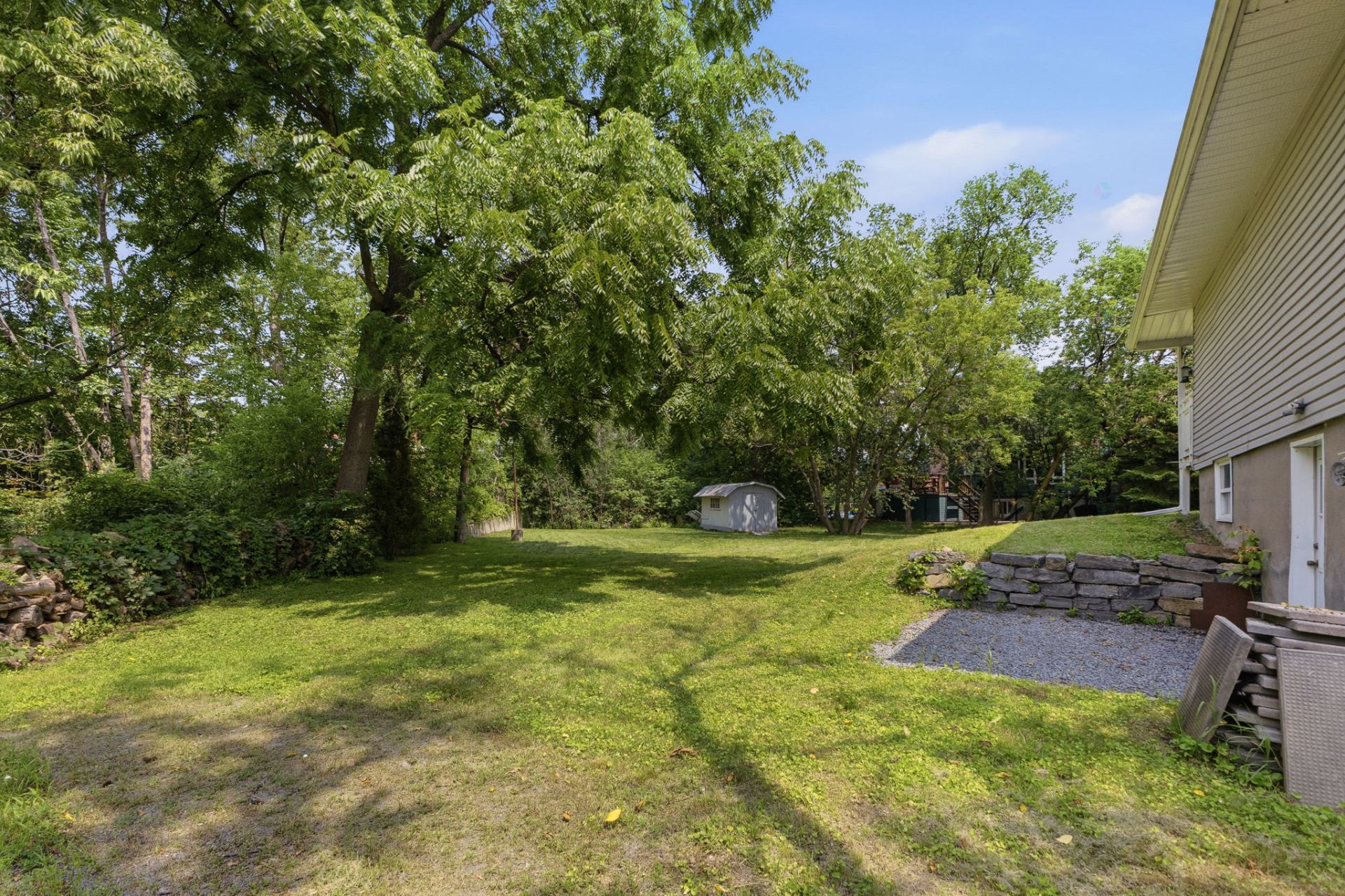 Land/Lot