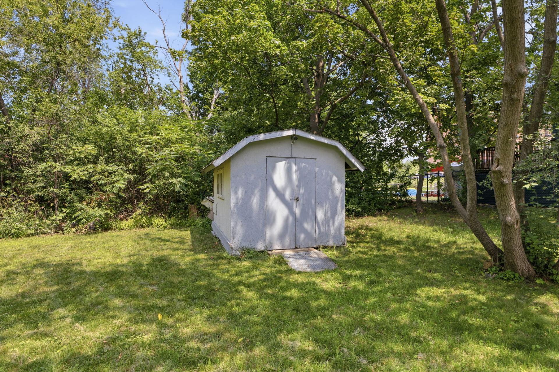 Shed