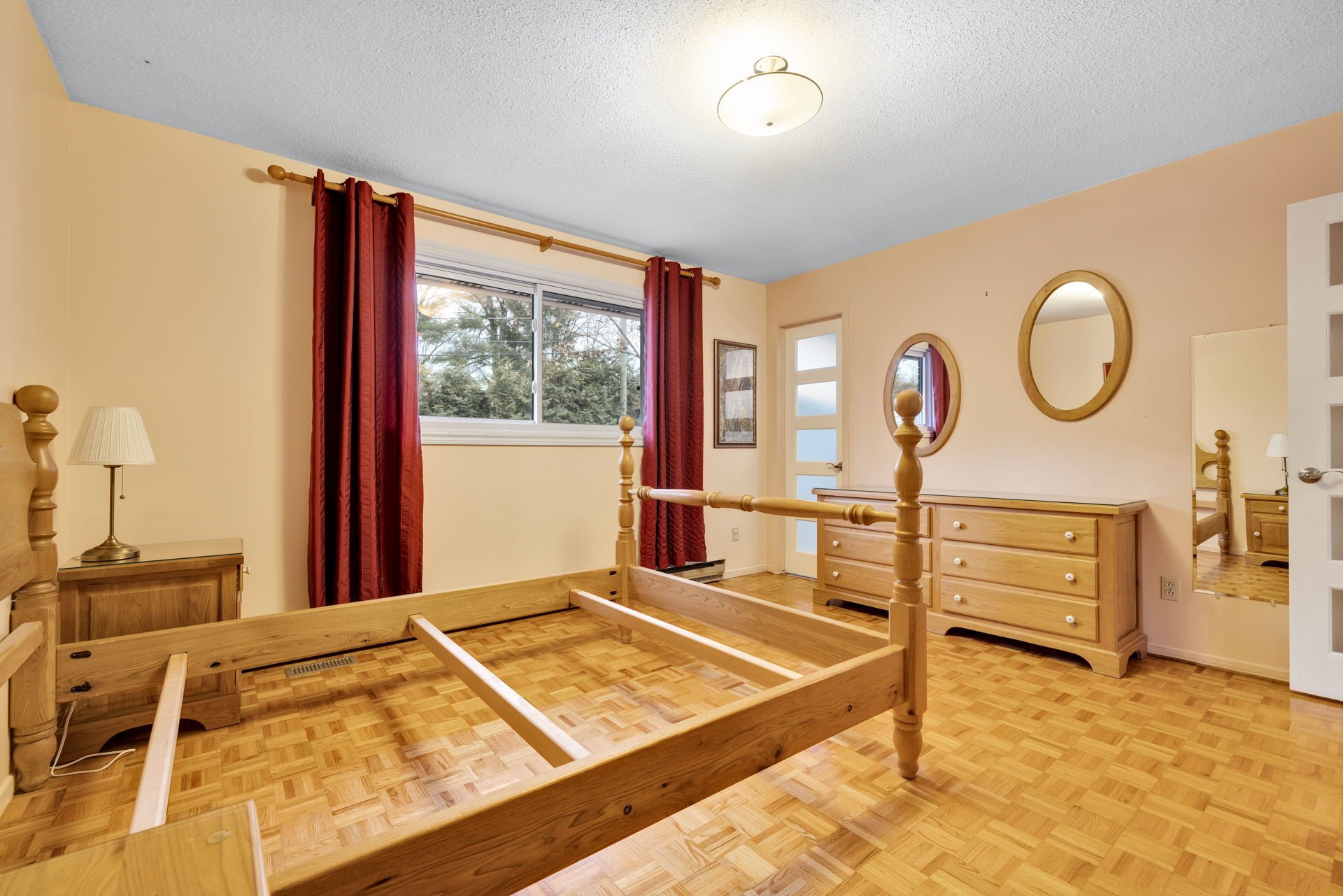 Chambre à coucher principale