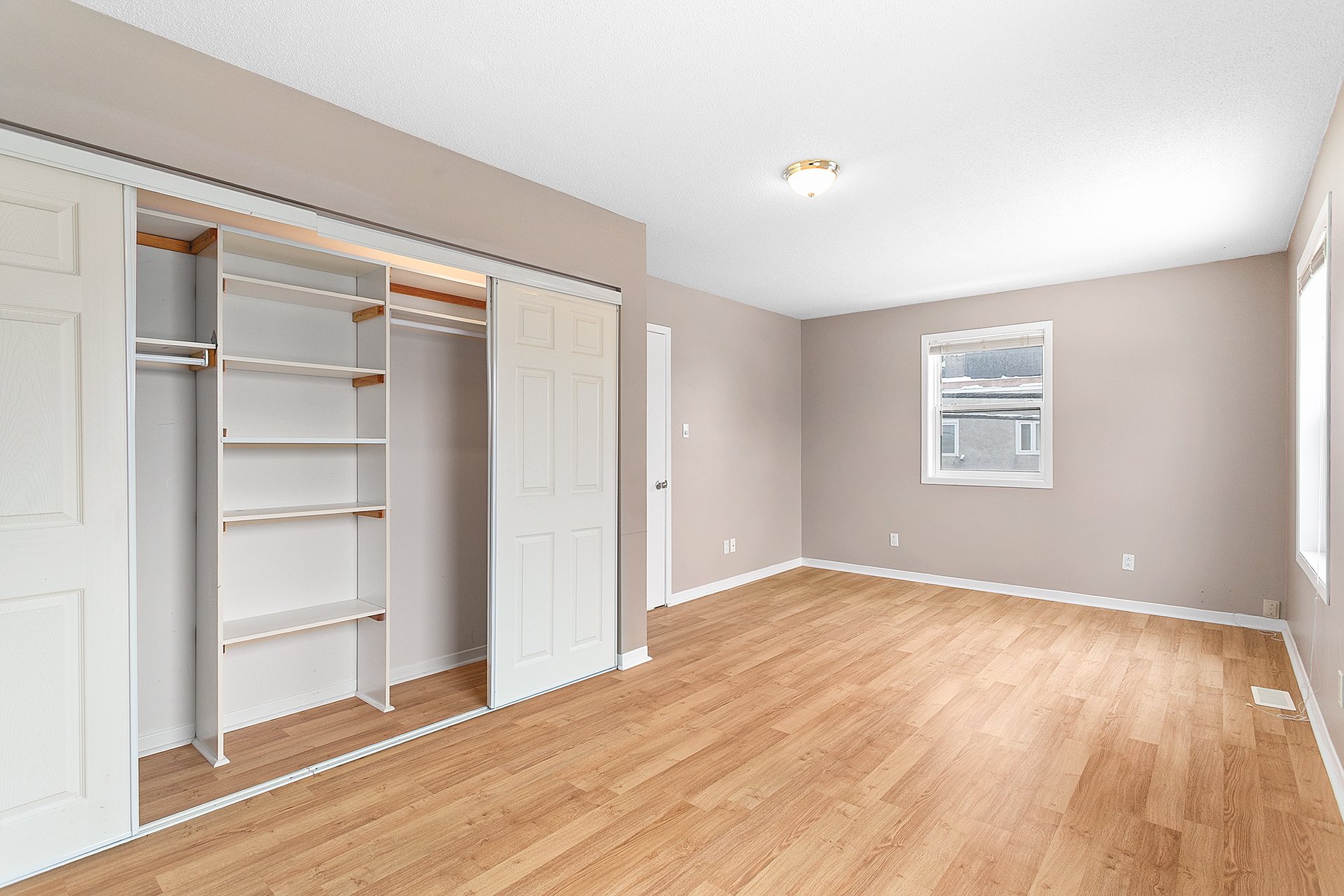 Chambre à coucher principale