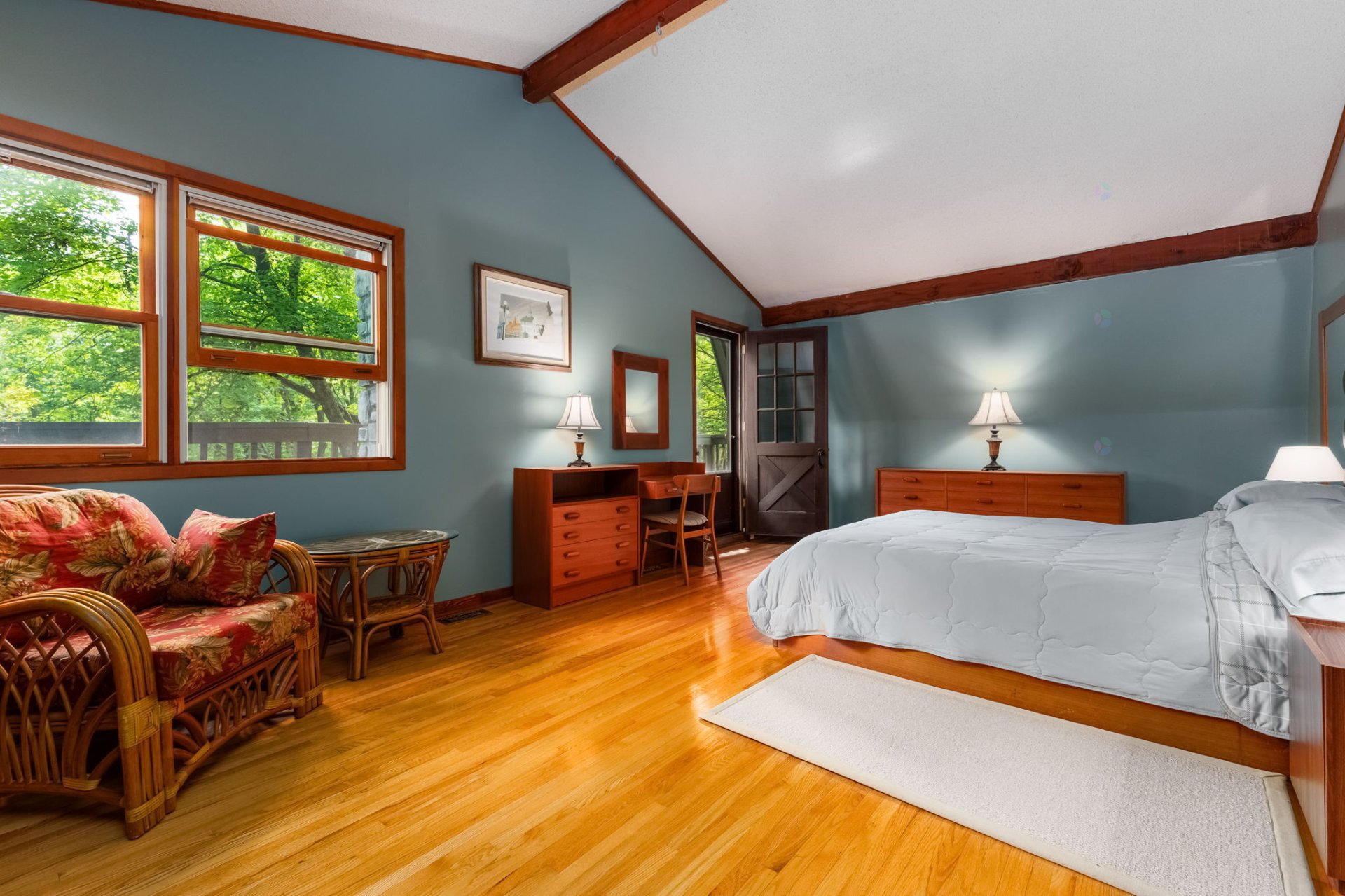 Primary bedroom