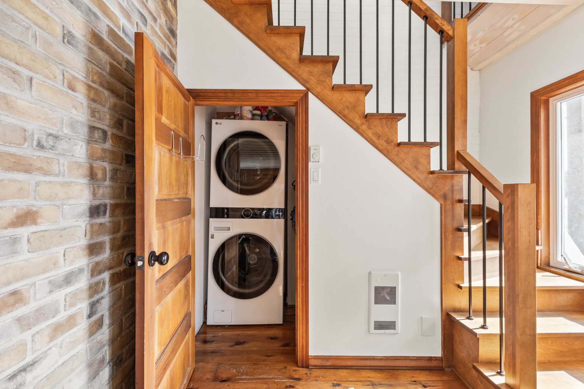 wardrobe washer/dryer
