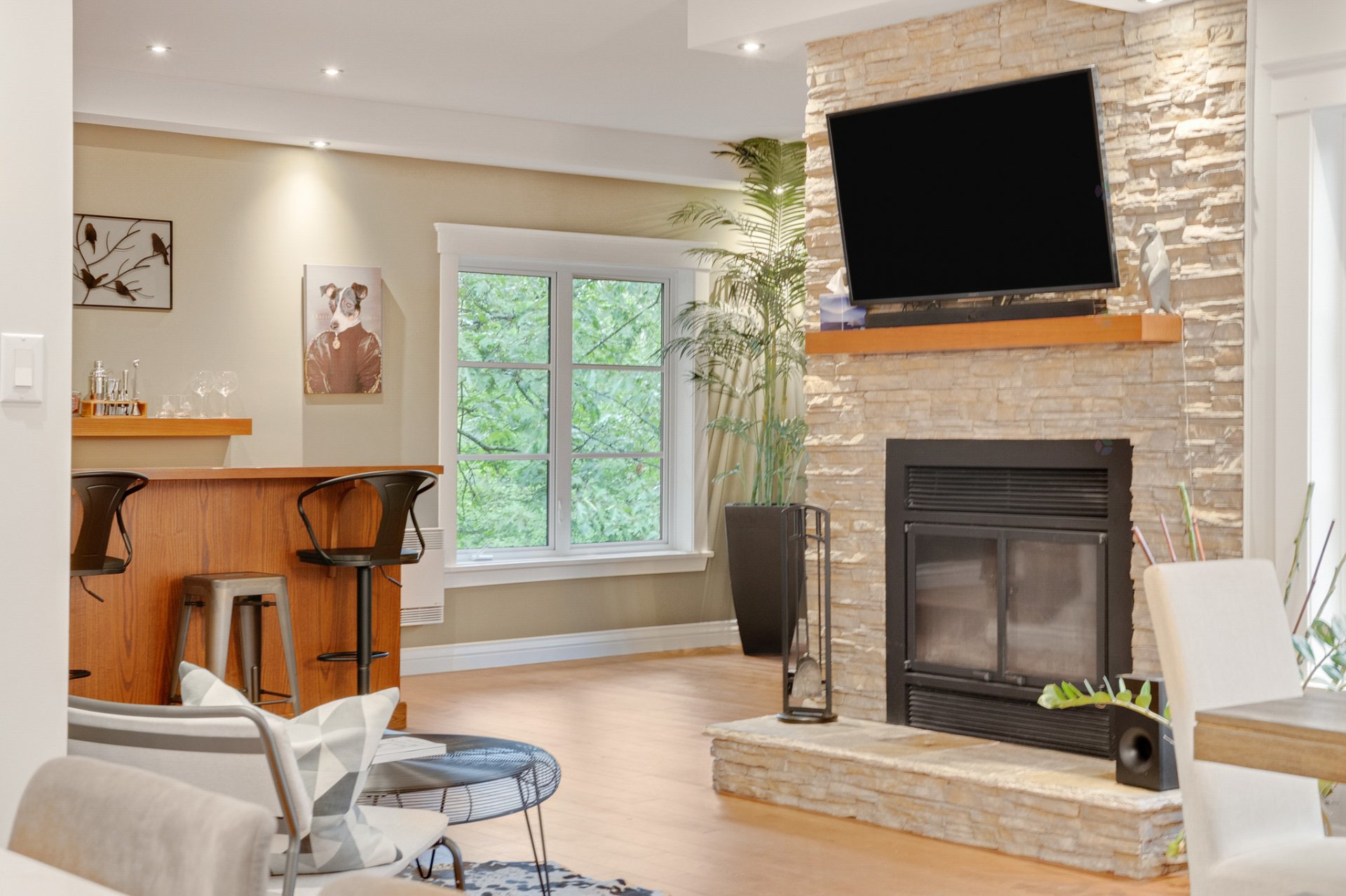 Living room