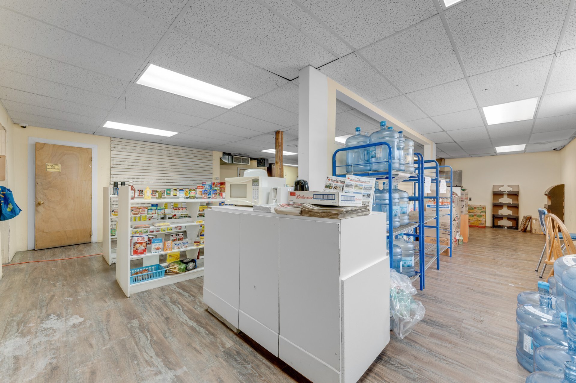 Commerce - Small store