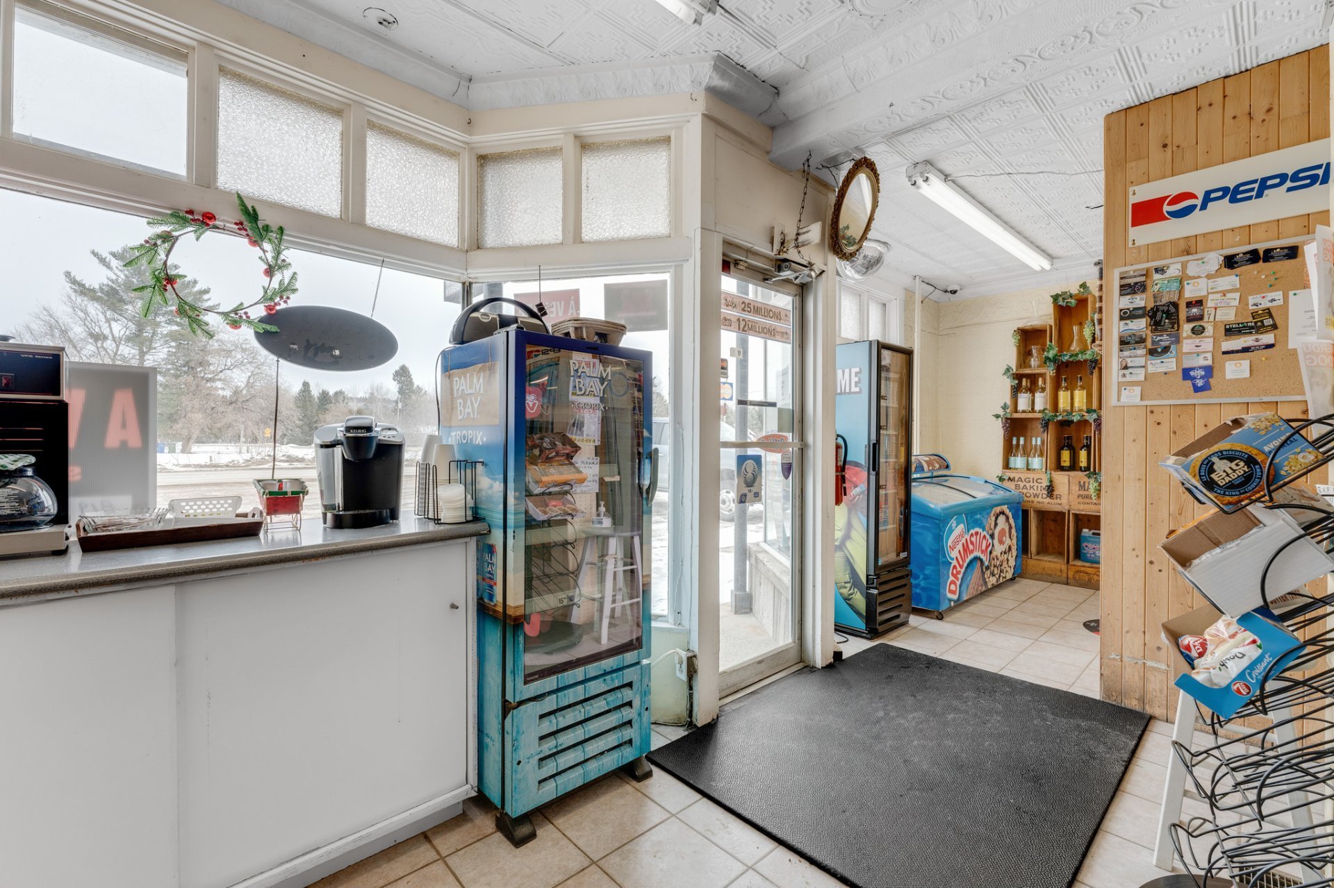 Commerce - Convenience Store