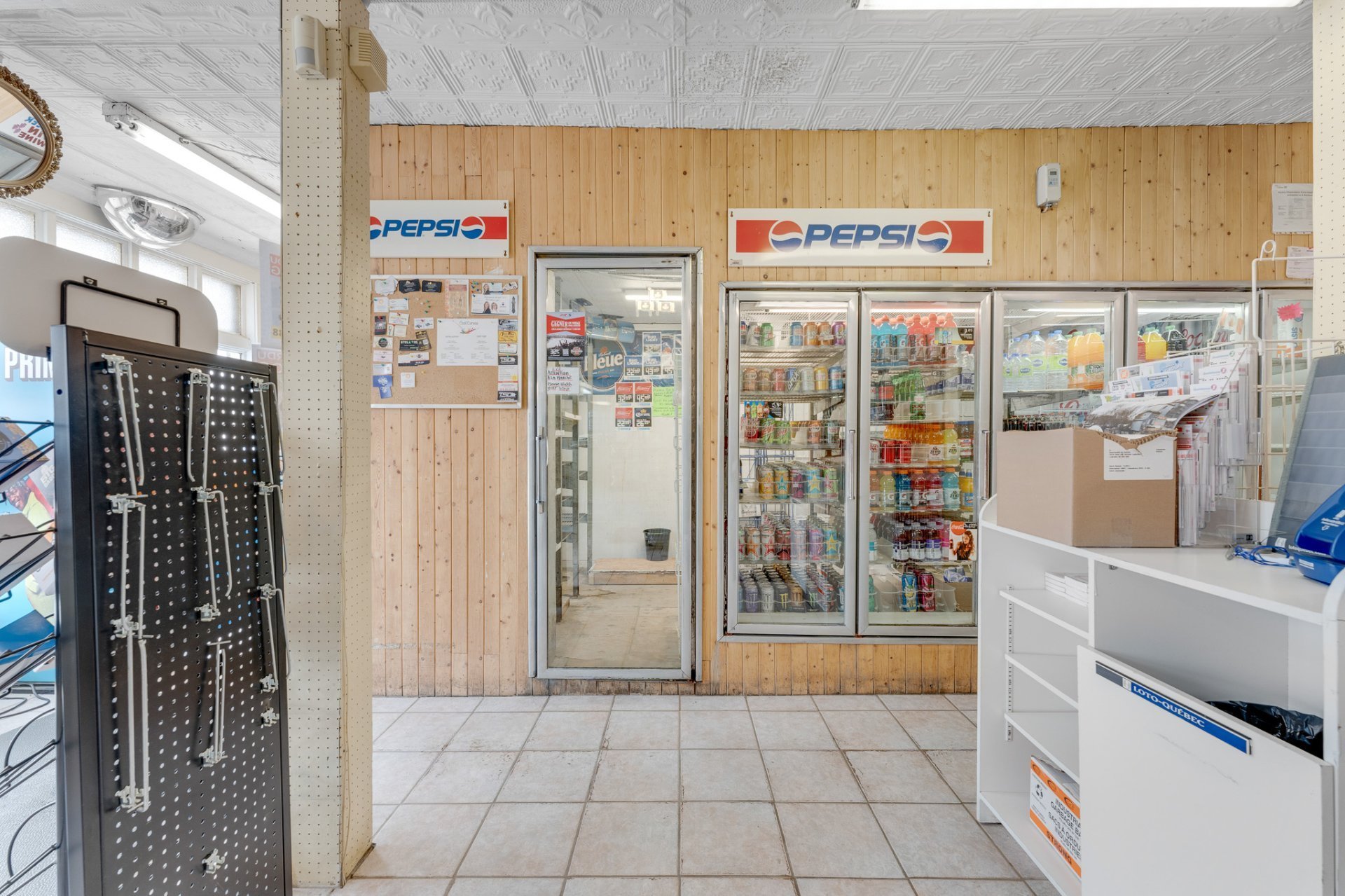 Commerce - Convenience Store