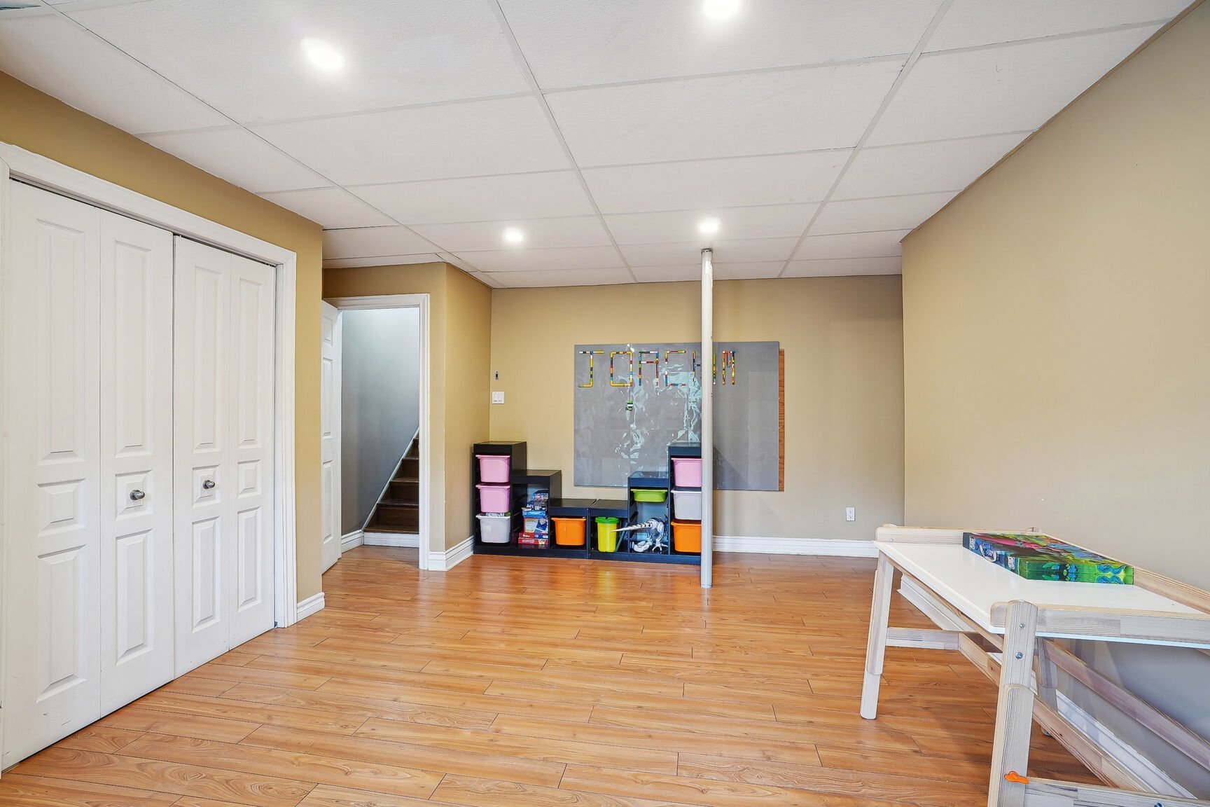 Salle familiale - rez-de-jardins