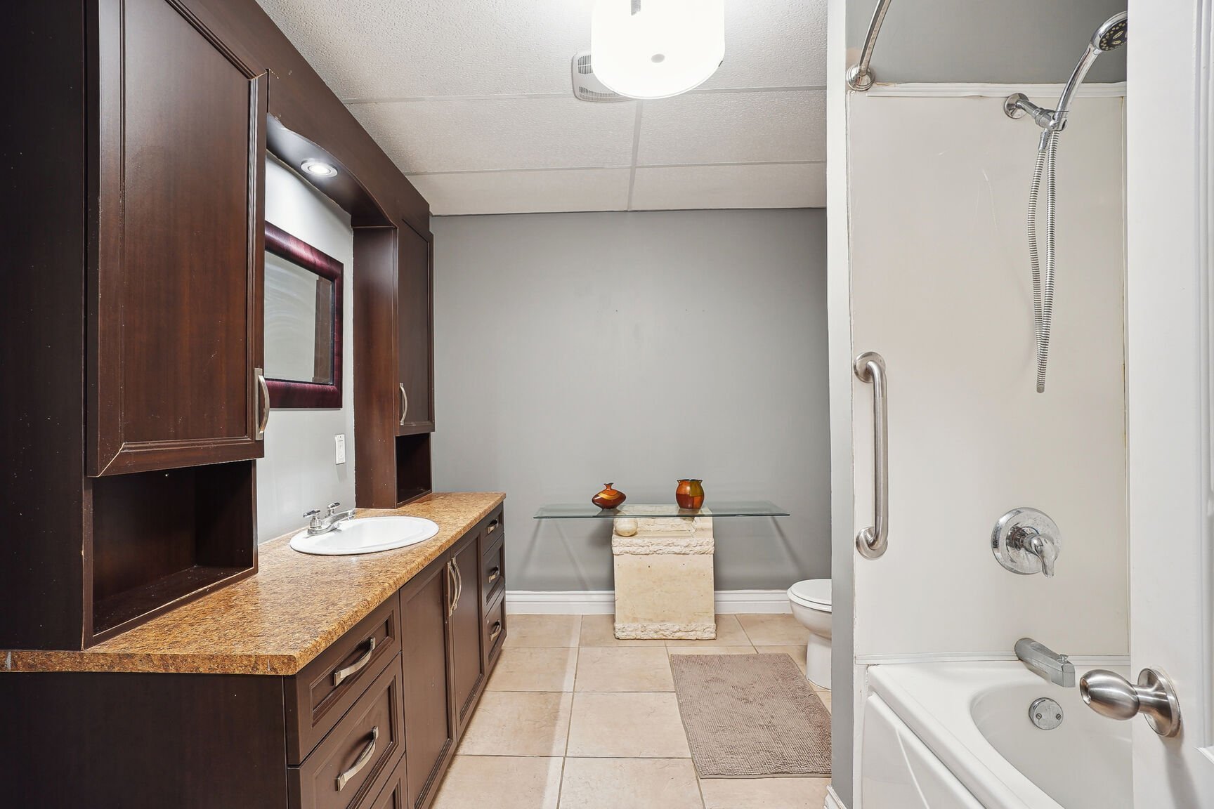 Salle de bains - 3ème salle de bains localisé rez-de-jardins