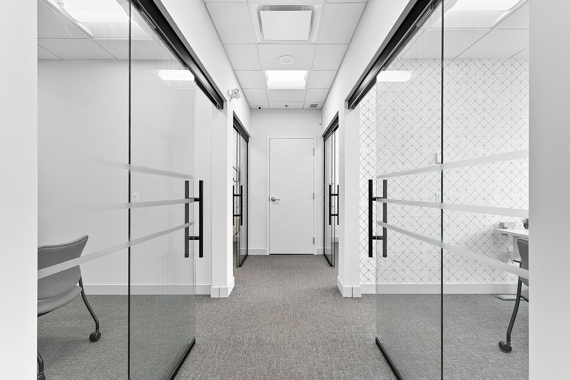 Couloir entre les 4 bureaux