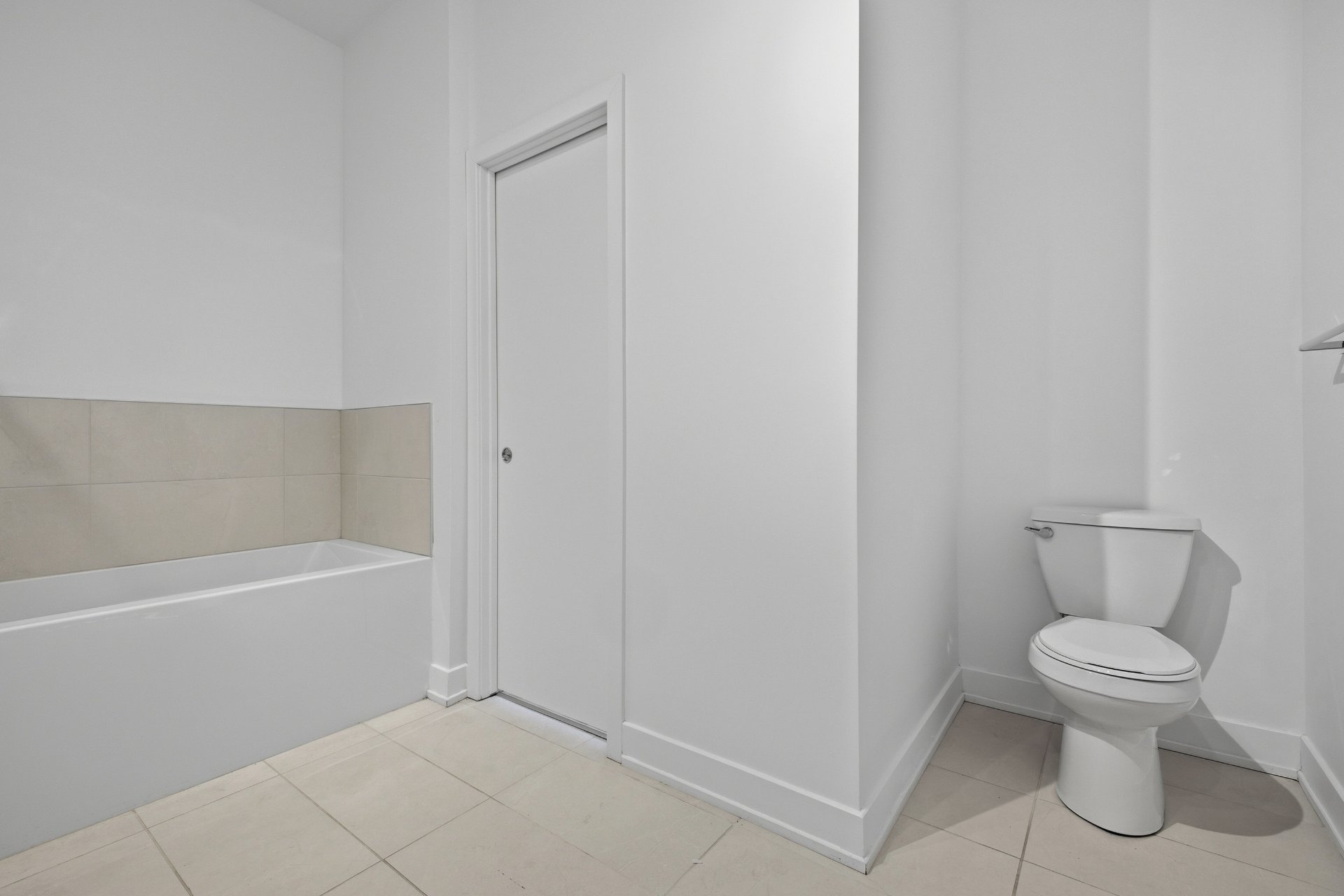 Salle de bains attenante à la CCP