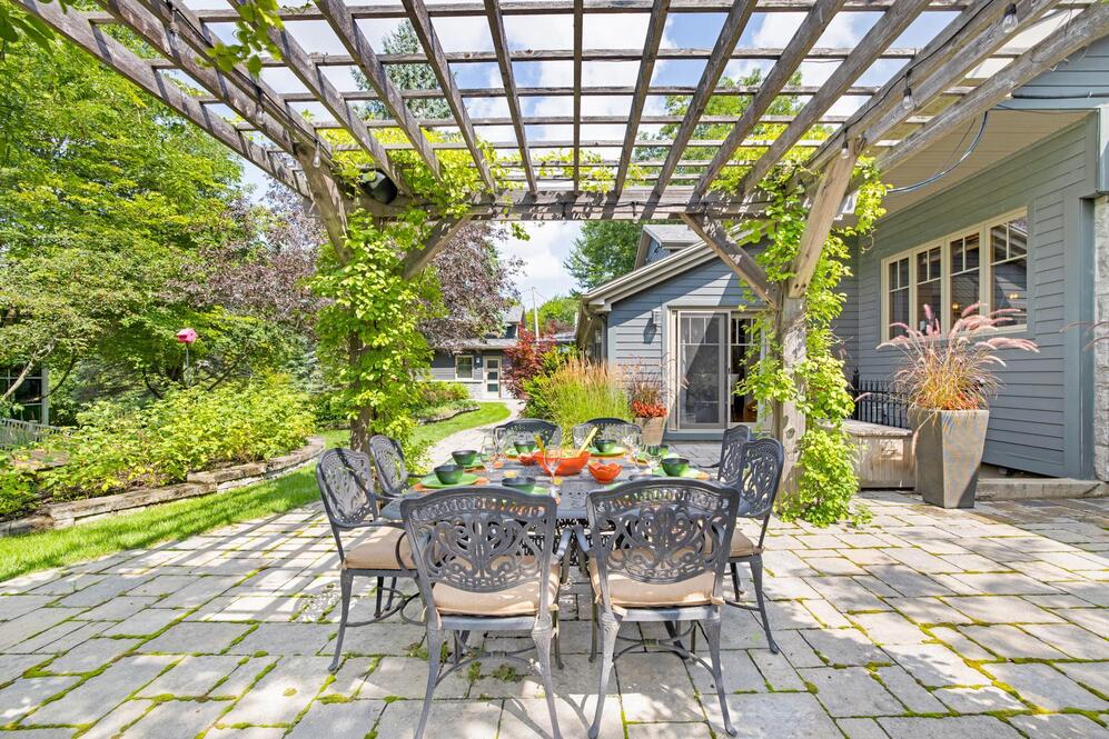 Coin repas - Pergola