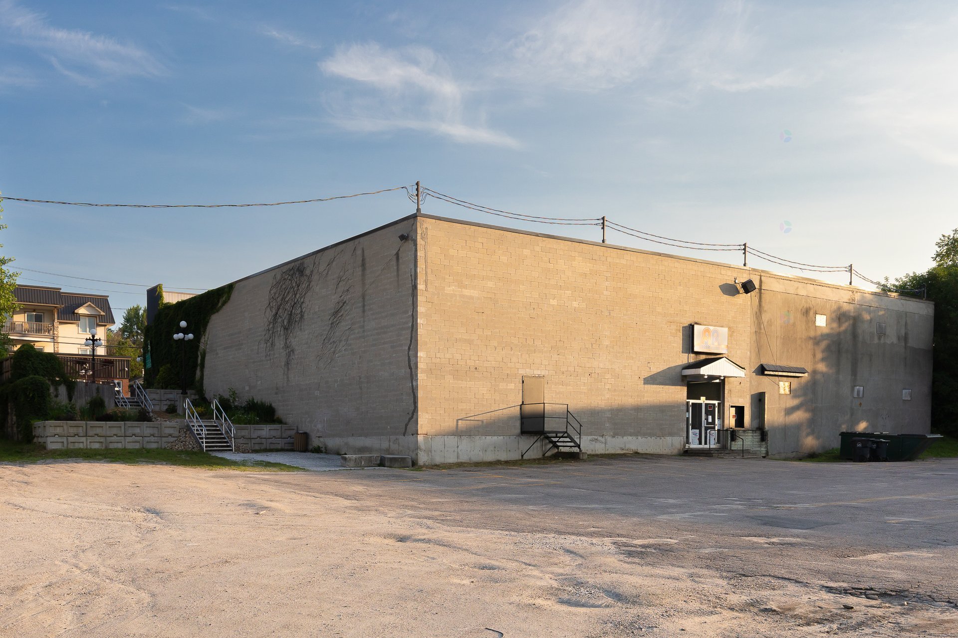 Back facade