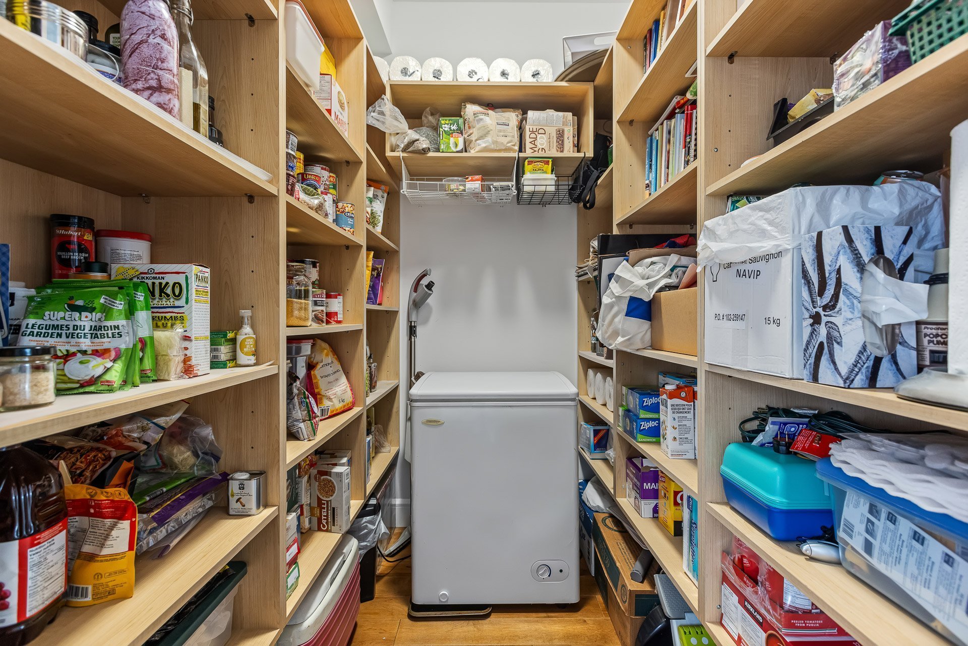 Walk-in closet