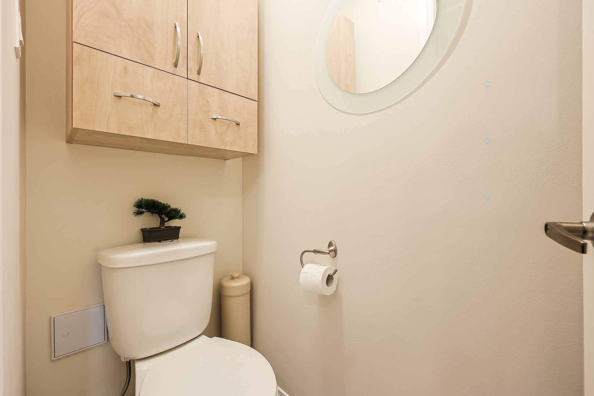 Powder room