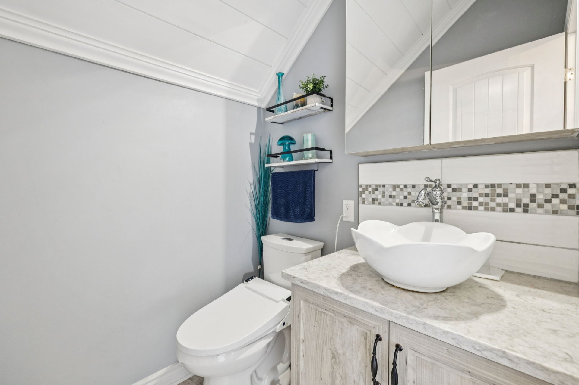 Salle de bains attenante à la CCP