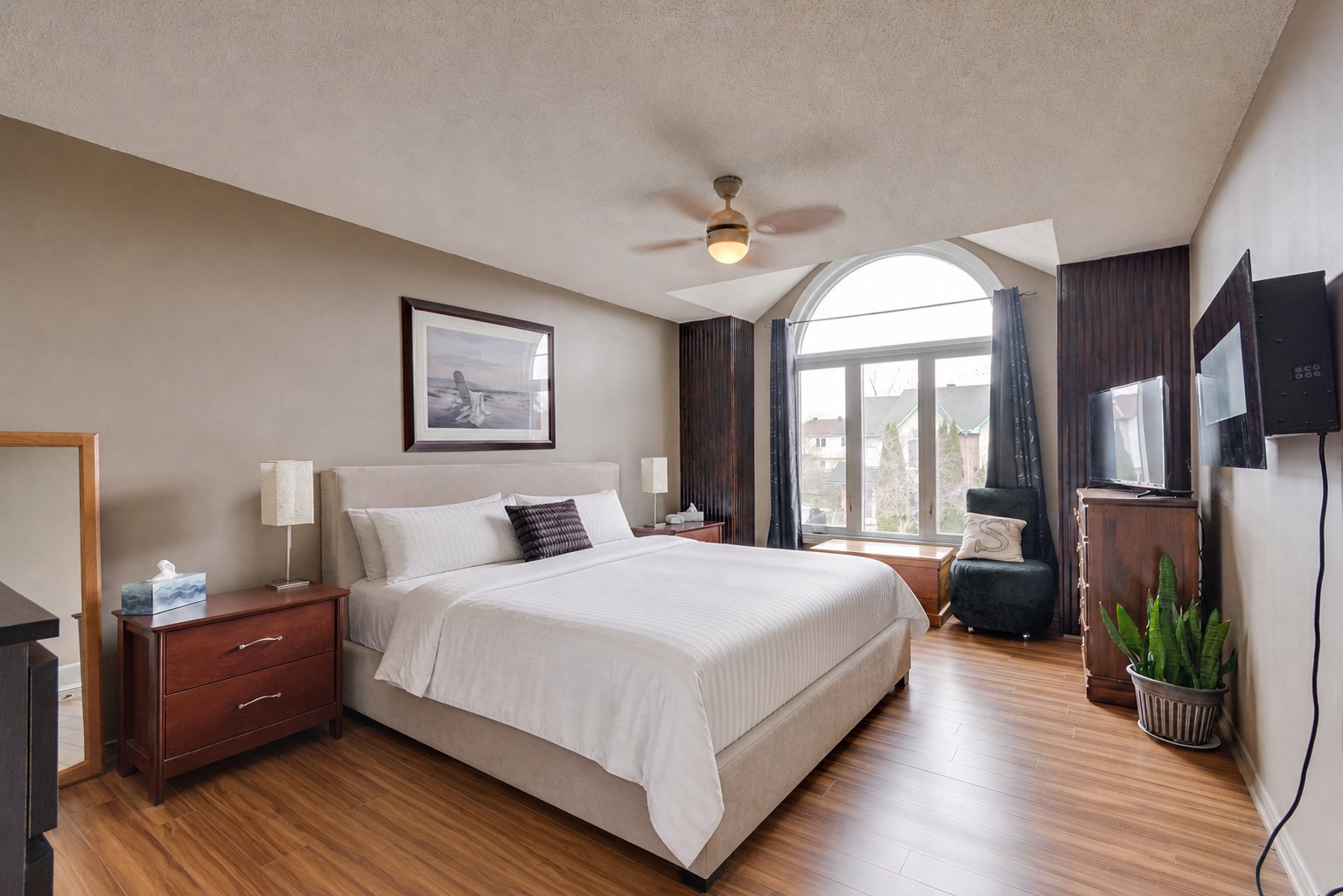 Master bedroom