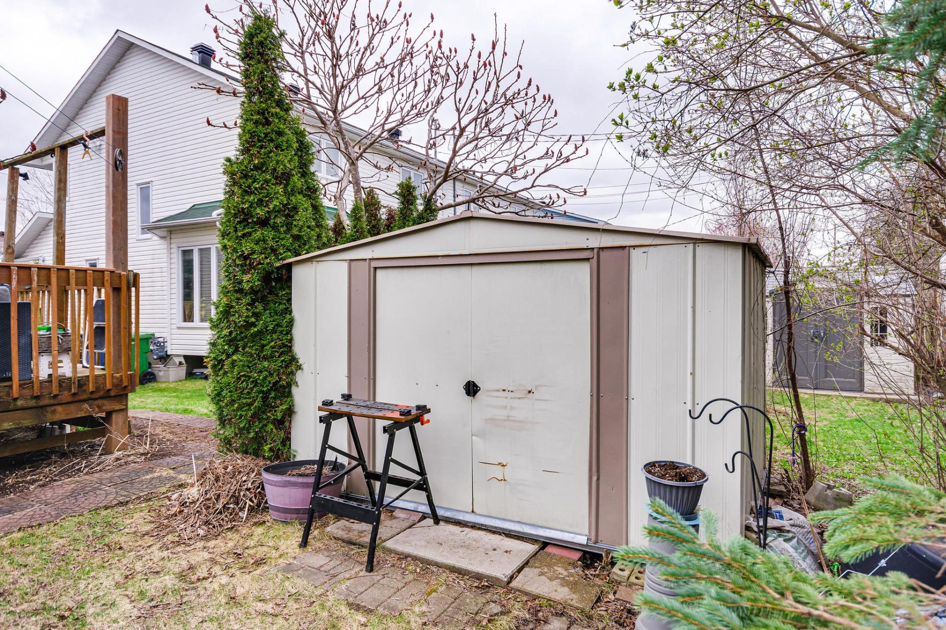 Shed