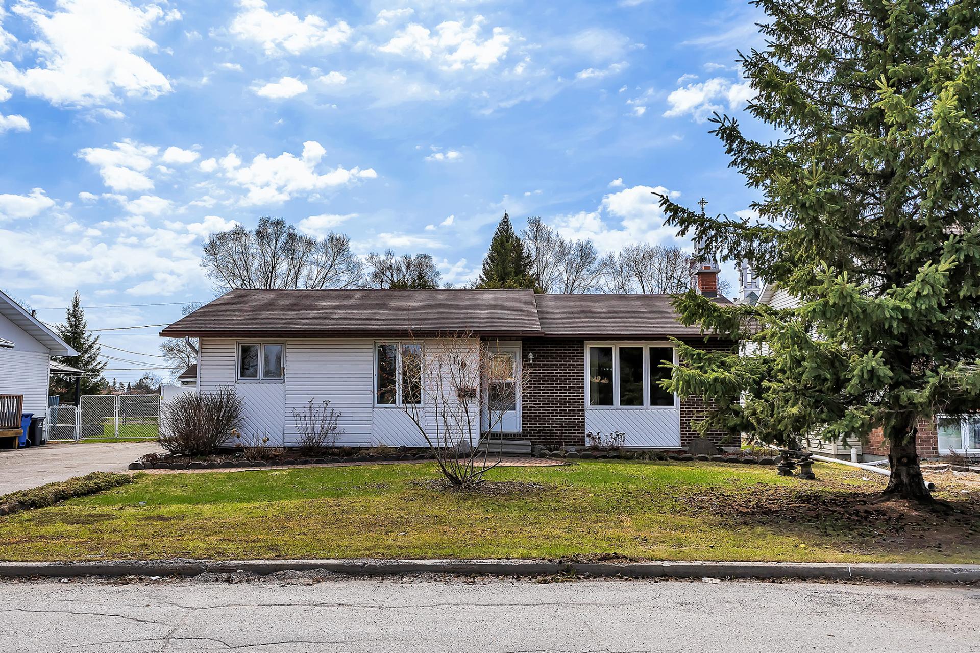 10 Rue Vincent-Legris 