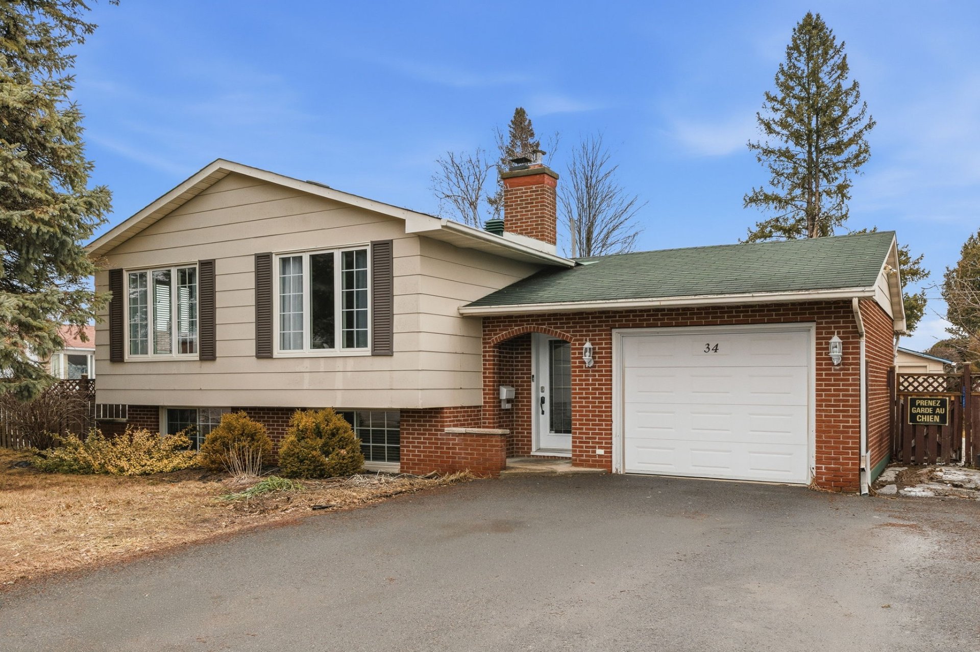 34 Rue Bérubé 