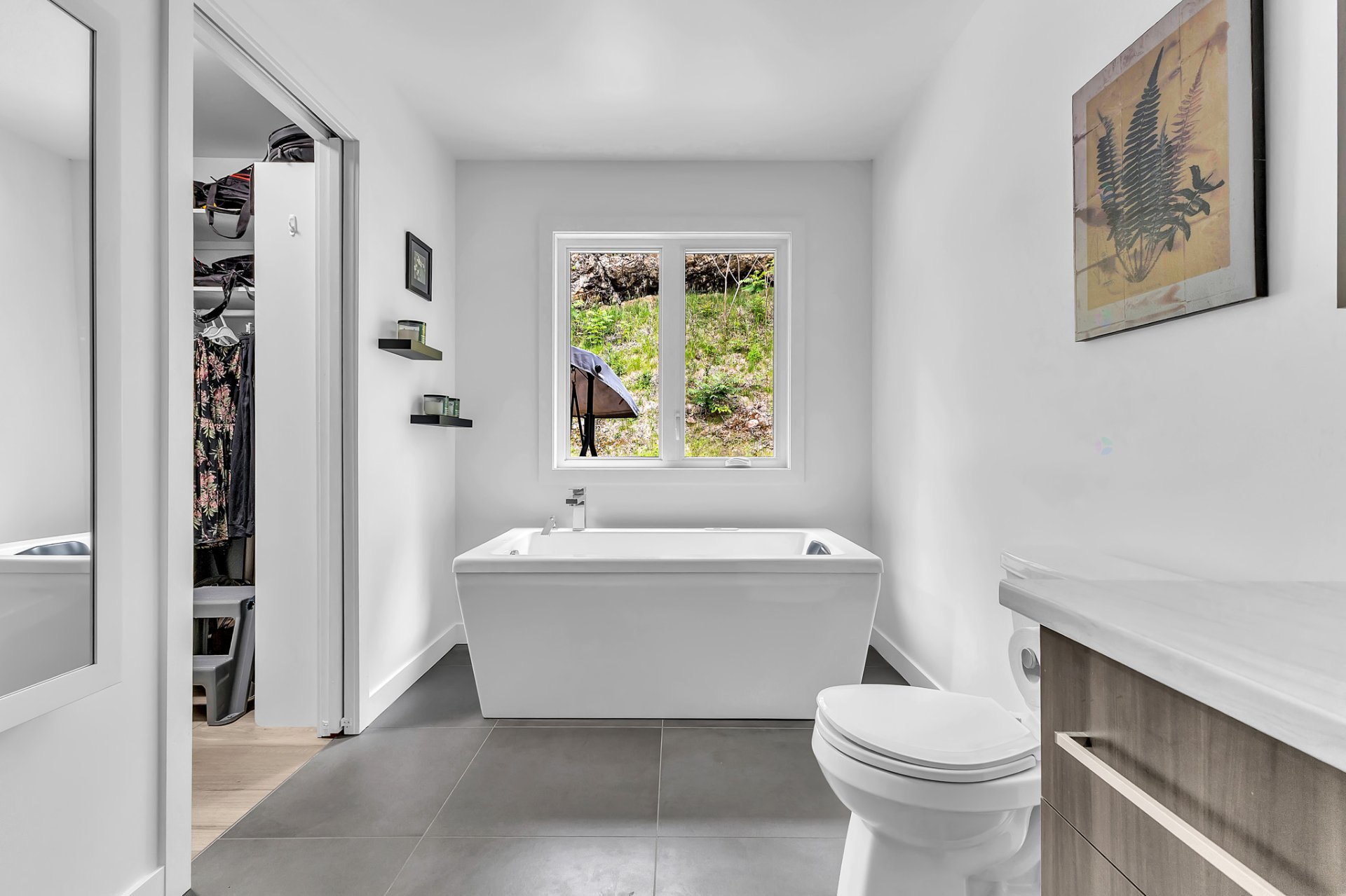 Salle de bains attenante à la CCP