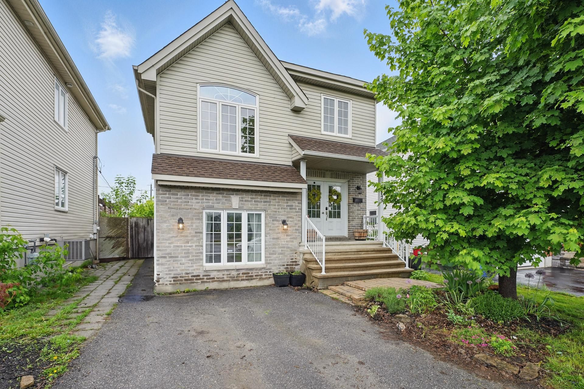 649 Rue Davidson O. 