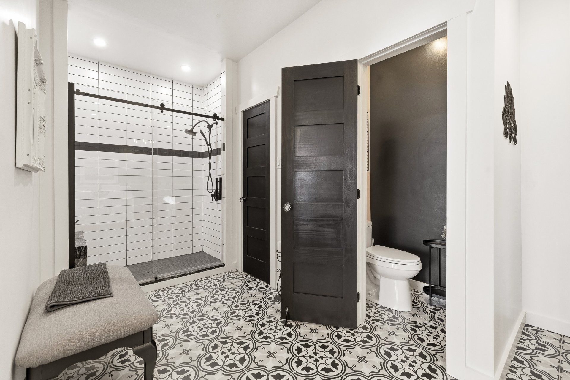 Ensuite bathroom