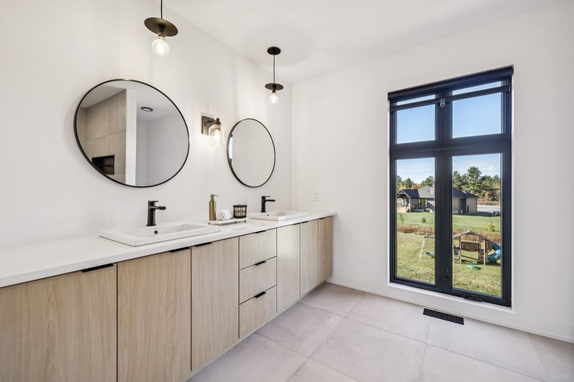 Salle de bains attenante à la CCP