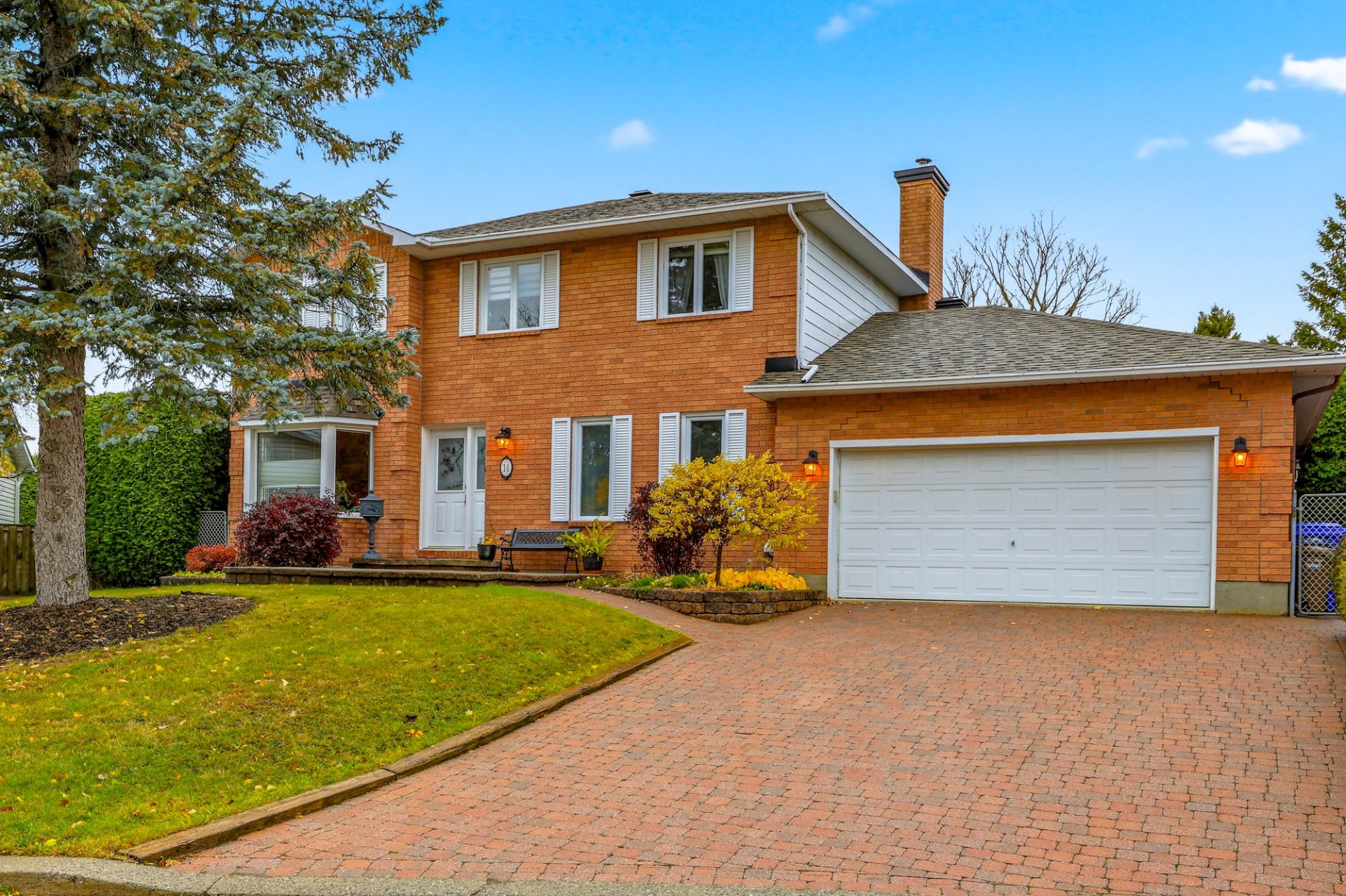 14 Av. des Coquelicots 