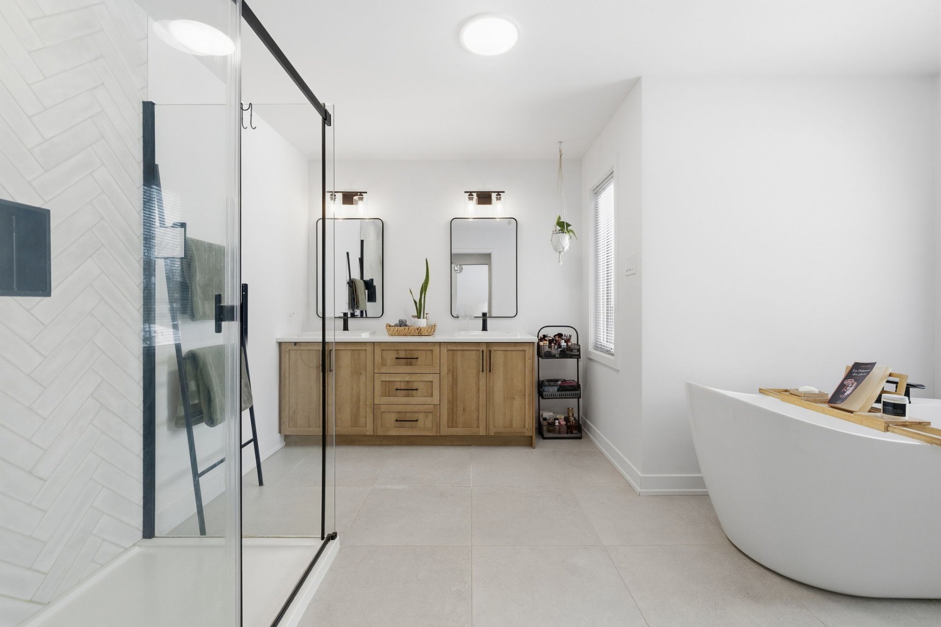 Salle de bains attenante à la CCP