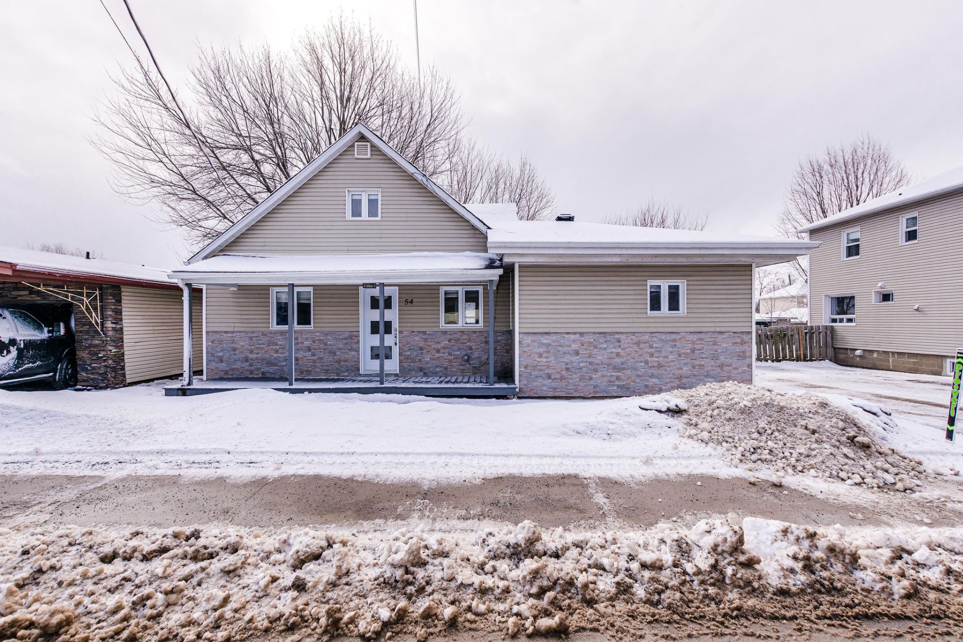 54 Ch. de Montréal E. 