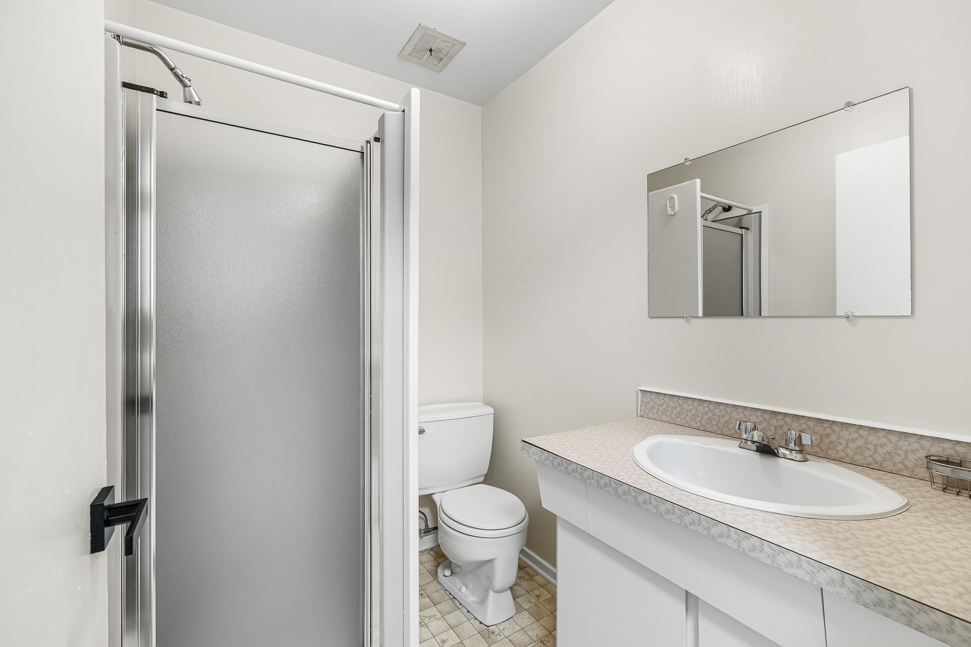 Bathroom - Second full bathroom of the upper level