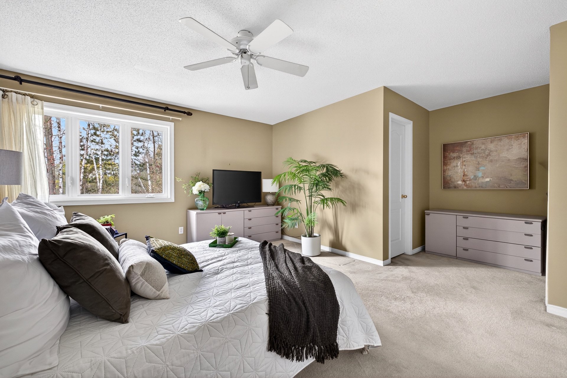 Master bedroom