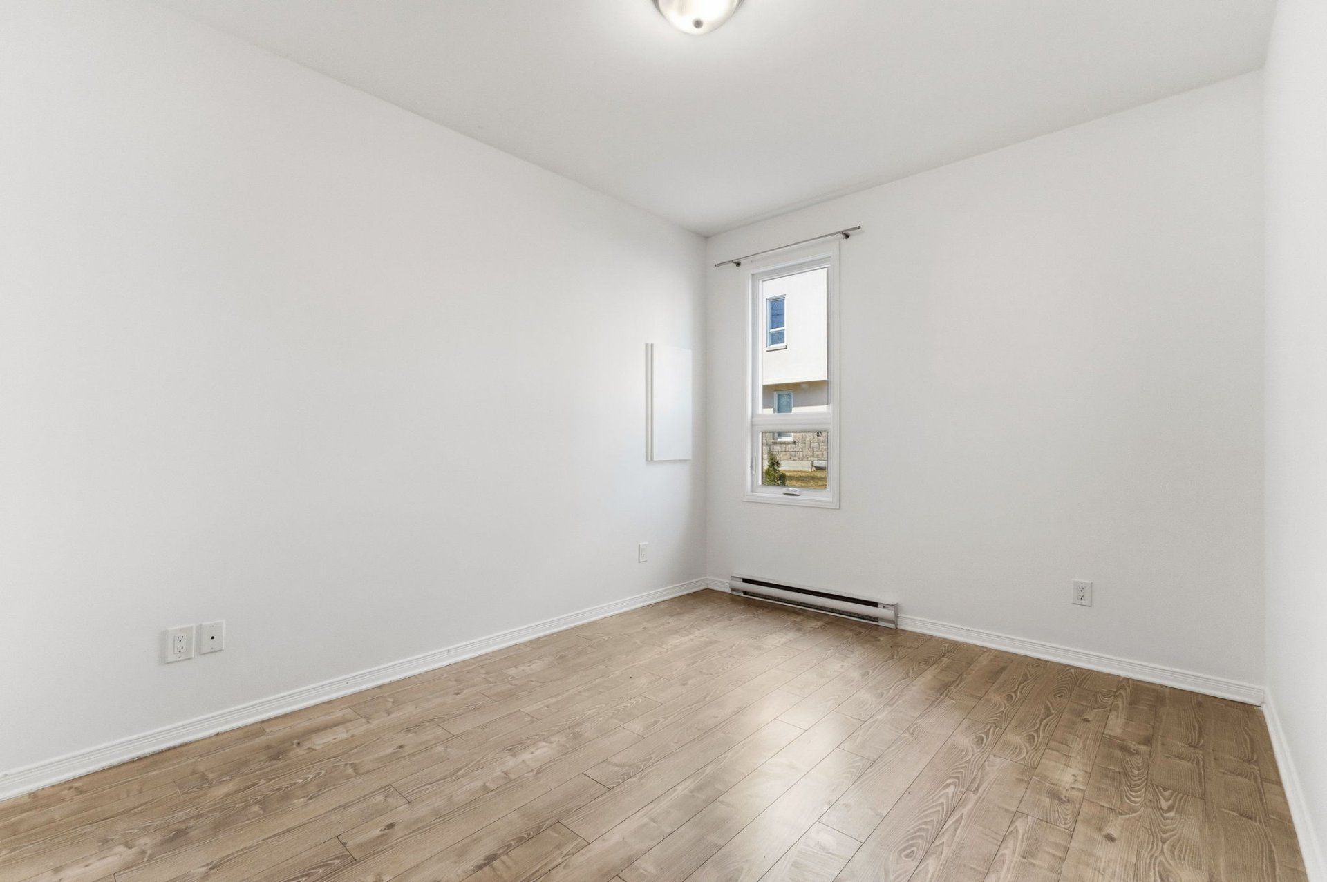 Chambre à coucher - Rez-de-jardin