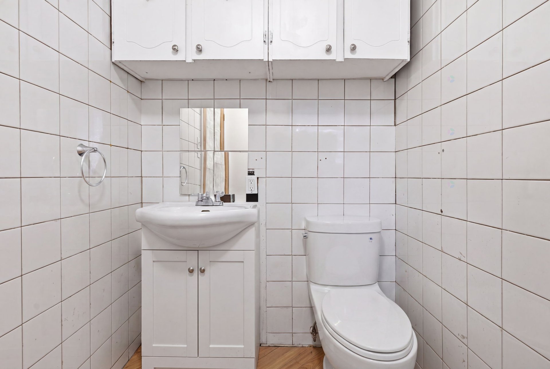 Powder room