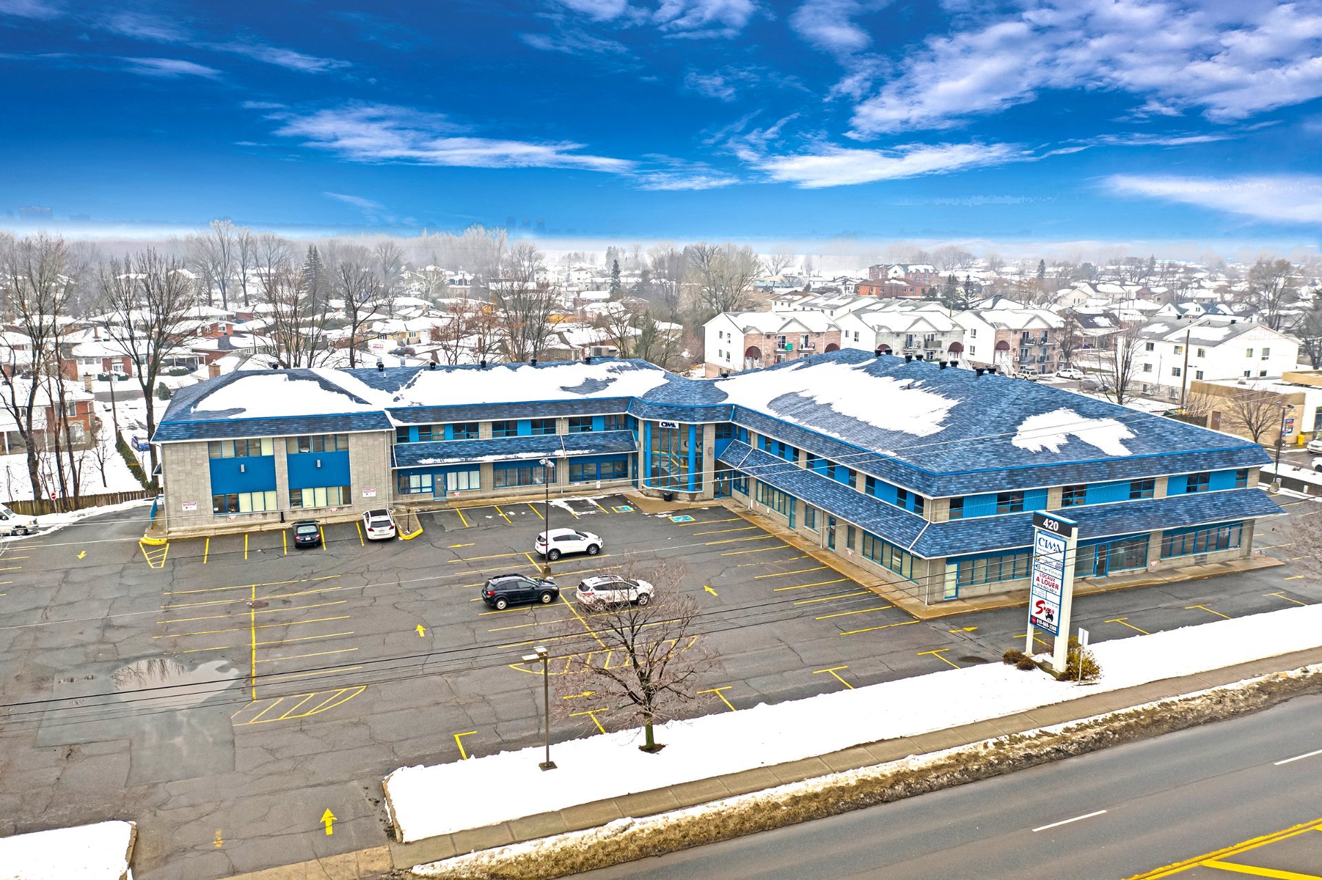 420 Boul. Maloney E. 