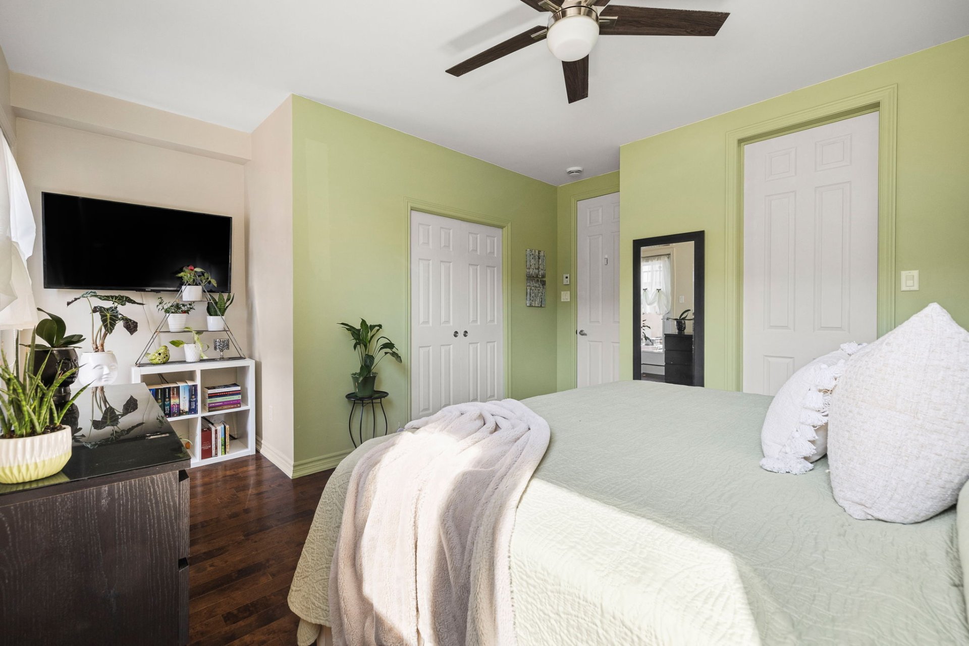 Master bedroom
