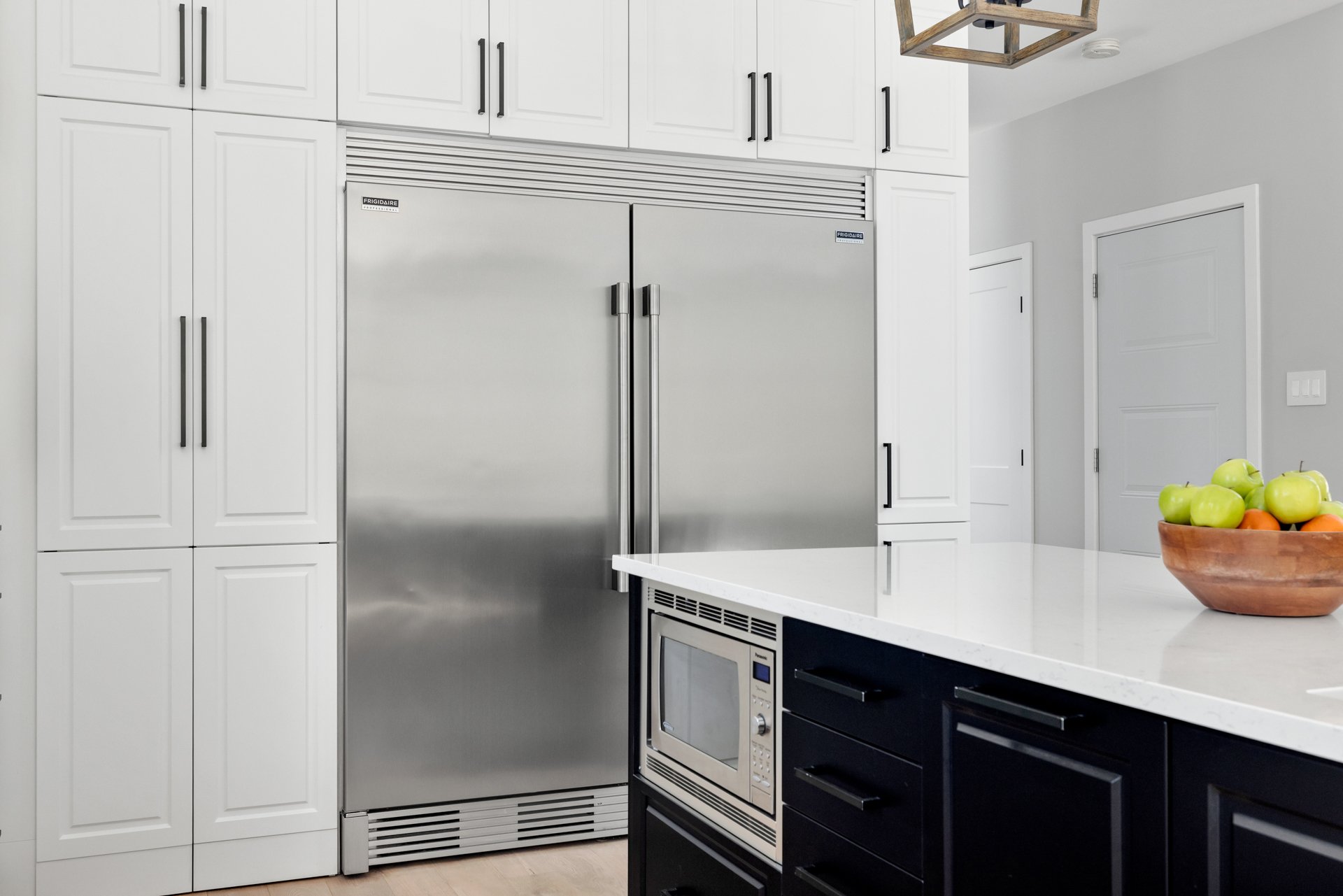 Kitchen - Oversized refrigerator