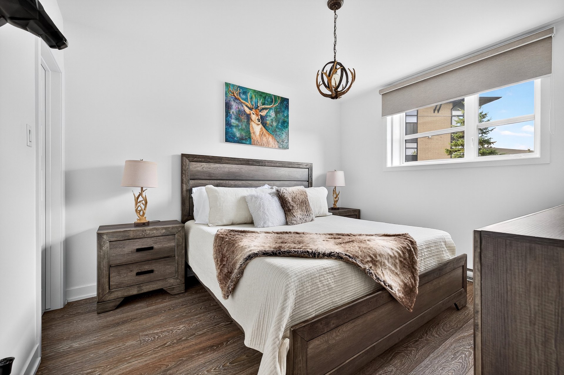 Chambre à coucher principale - Avec penderie (walk-in)