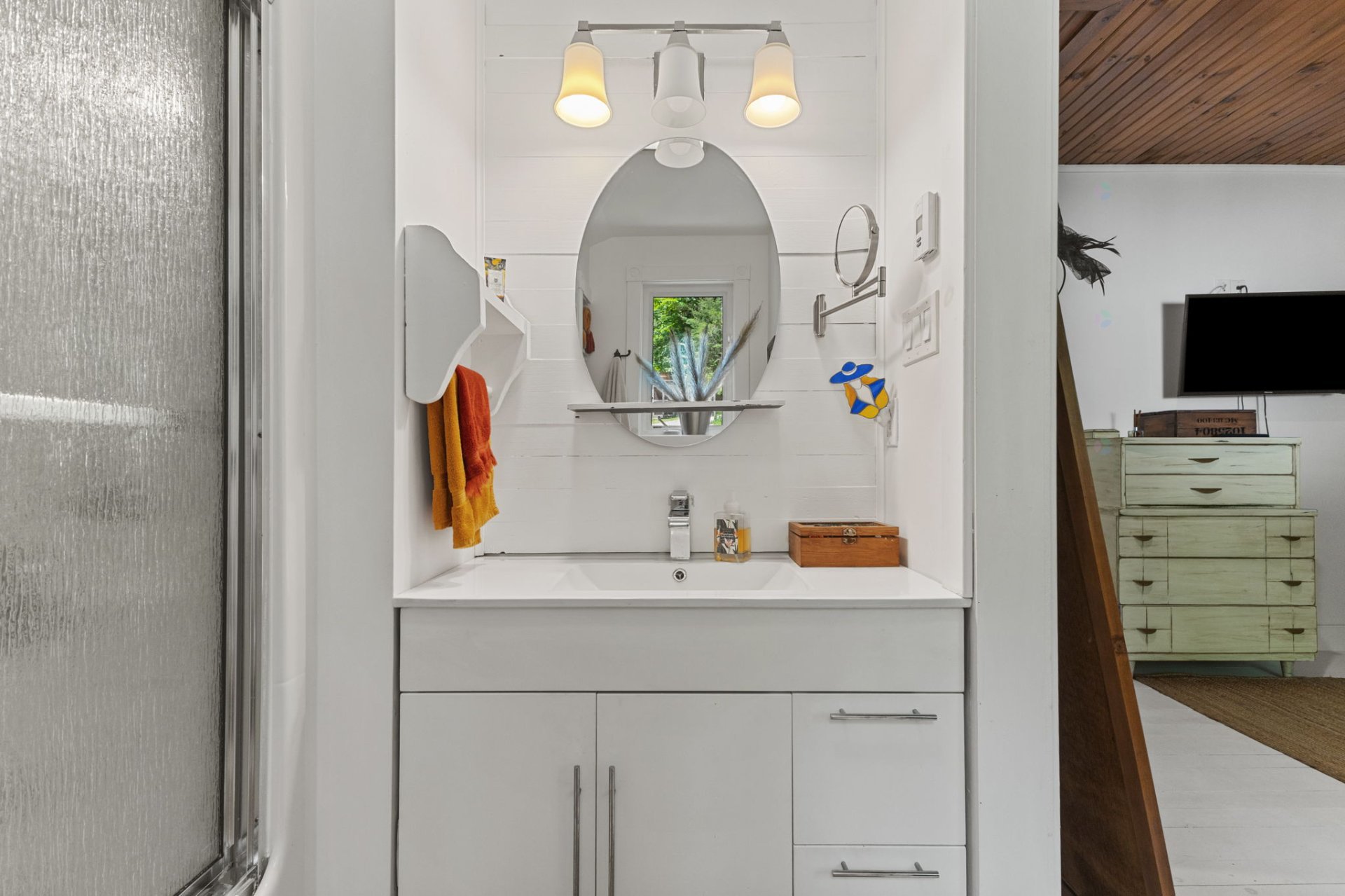 Ensuite bathroom