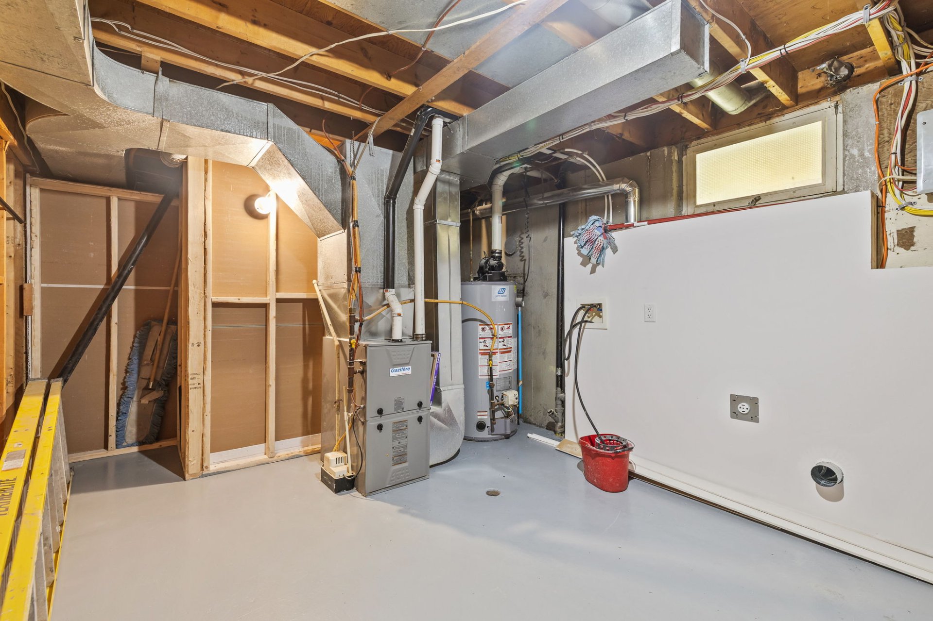 Electric room