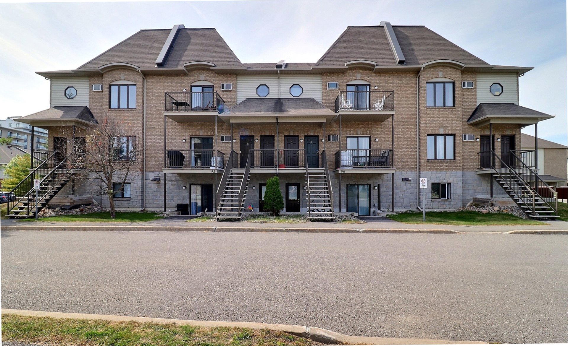 94 Rue du Stratus 2