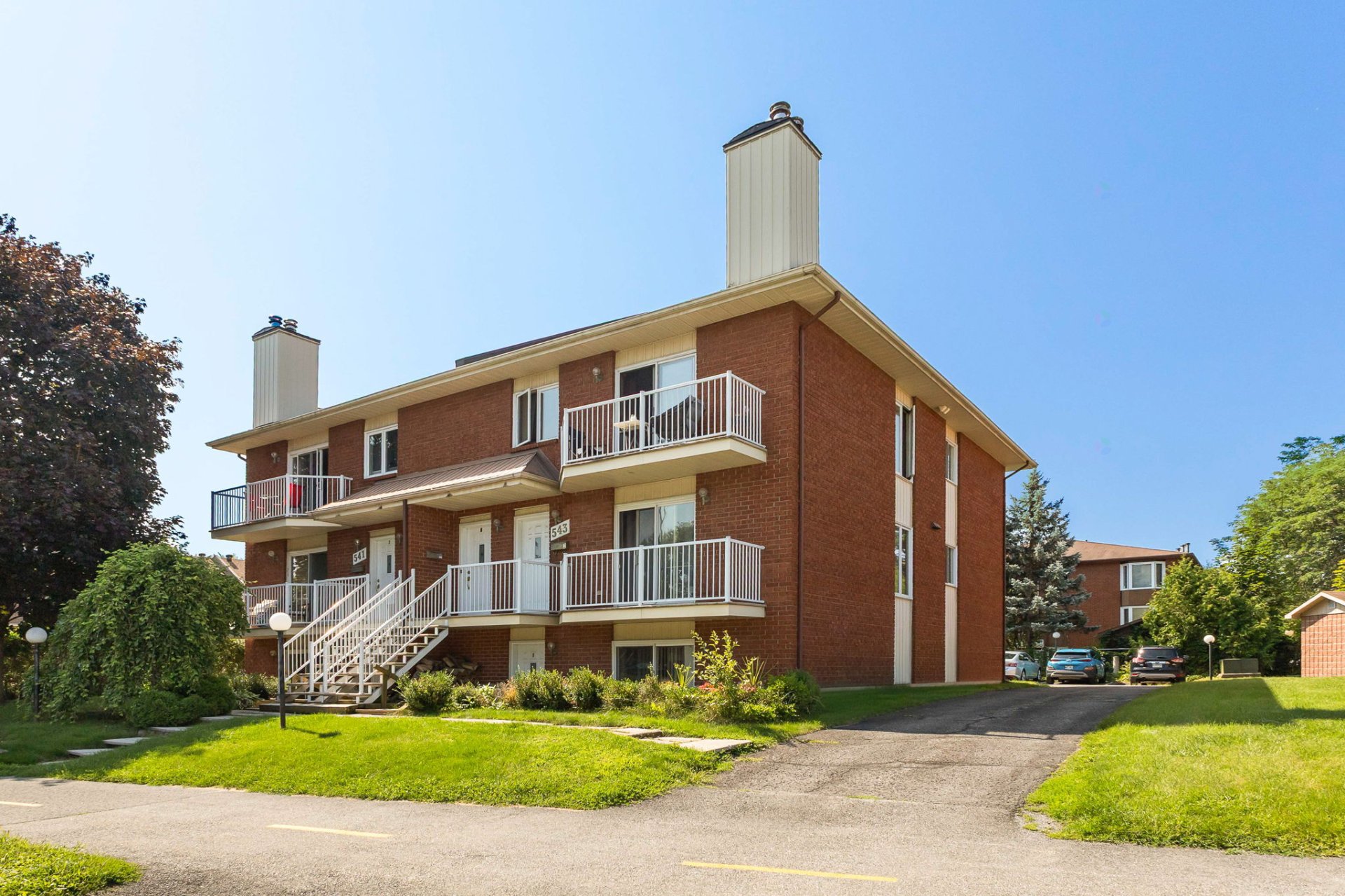 541 Boul. des Hautes-Plaines 1
