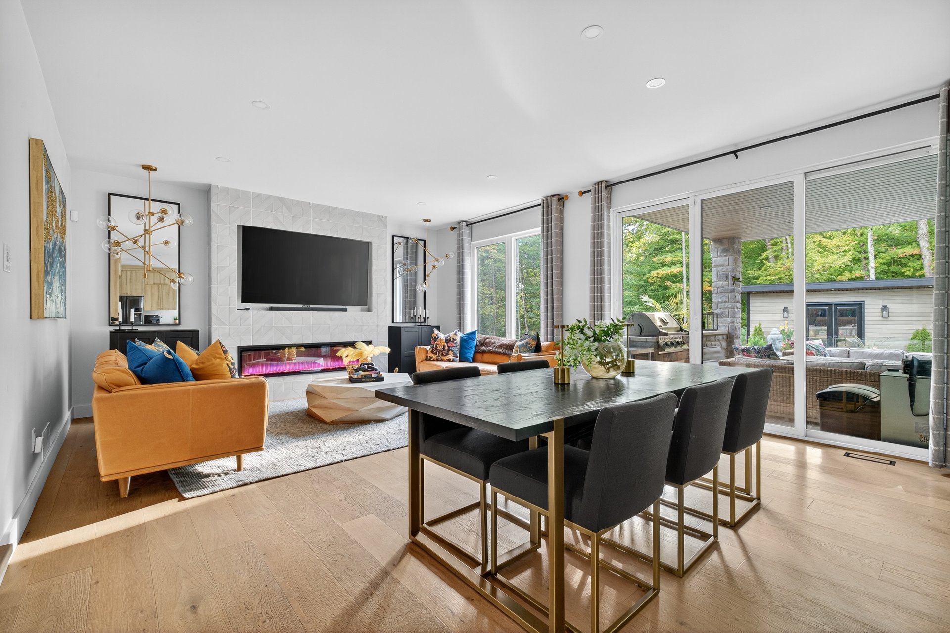 Dining room
